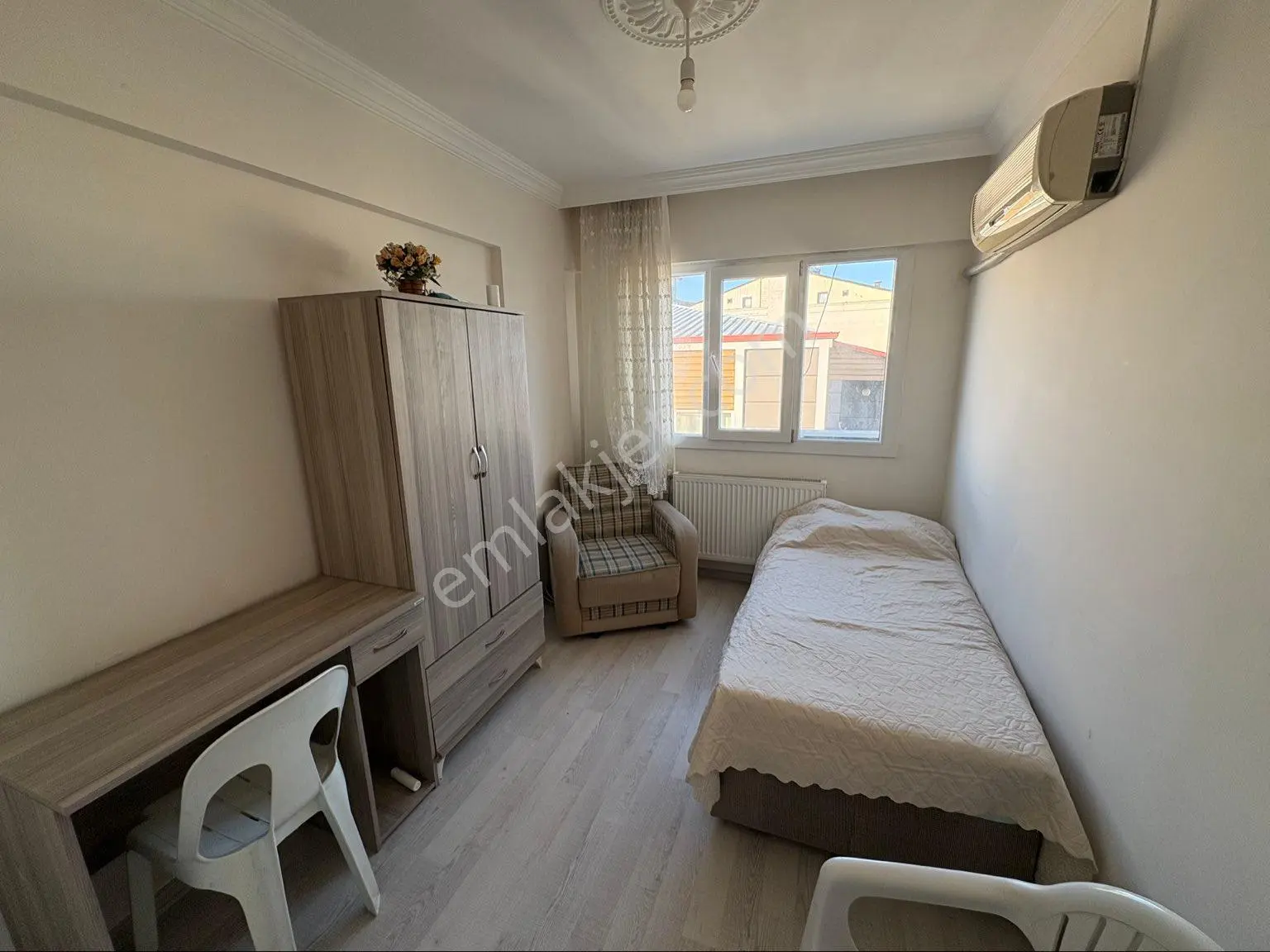 Miraye Emlaktan İsabeylide Eşyalı Kiralık 2+0 Daire - Görsel 16