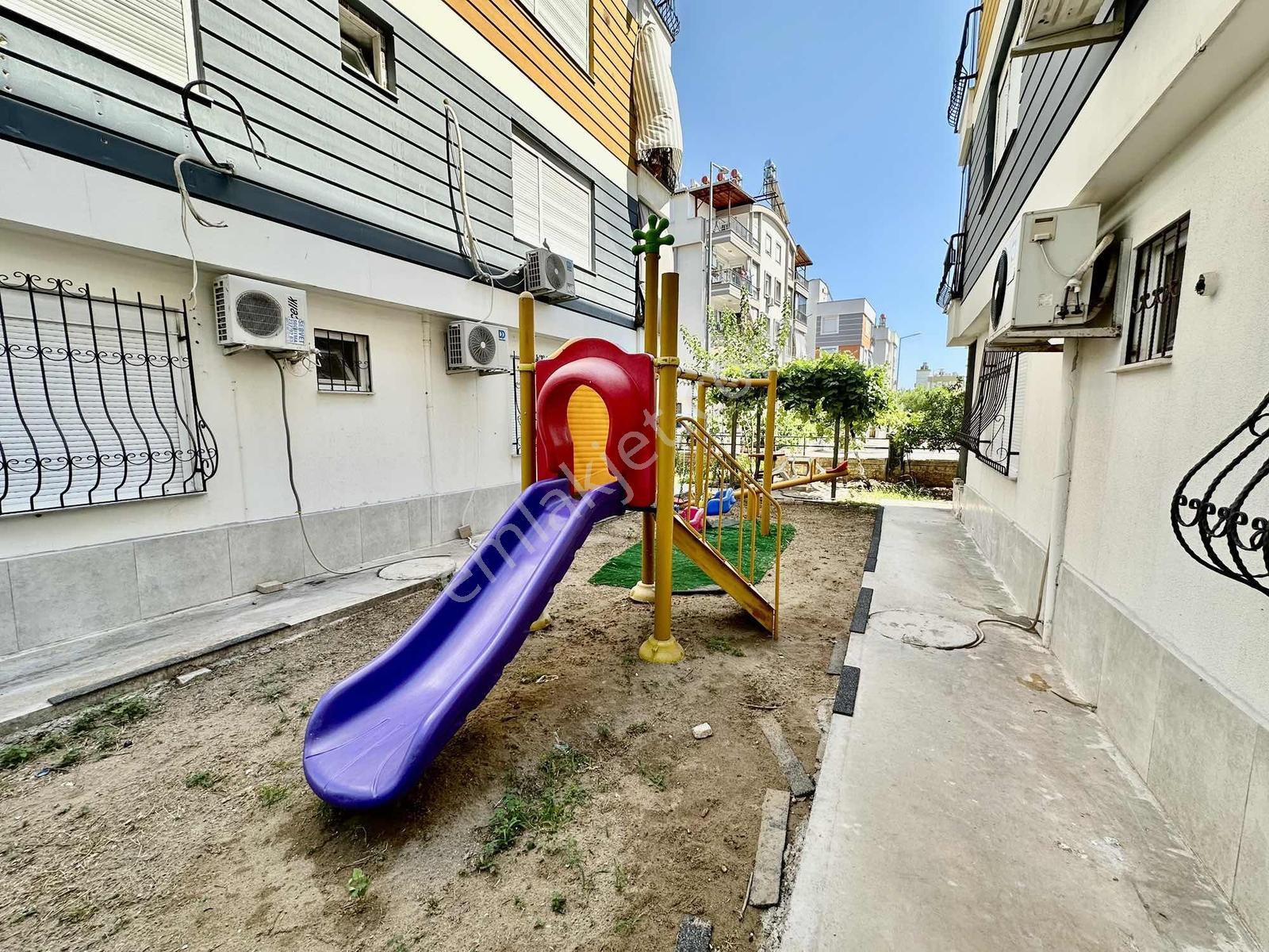 Ahatlı'da Site İçi Güney-batı Cephe 95m2 2+1 Satılık Daire - Görsel 2