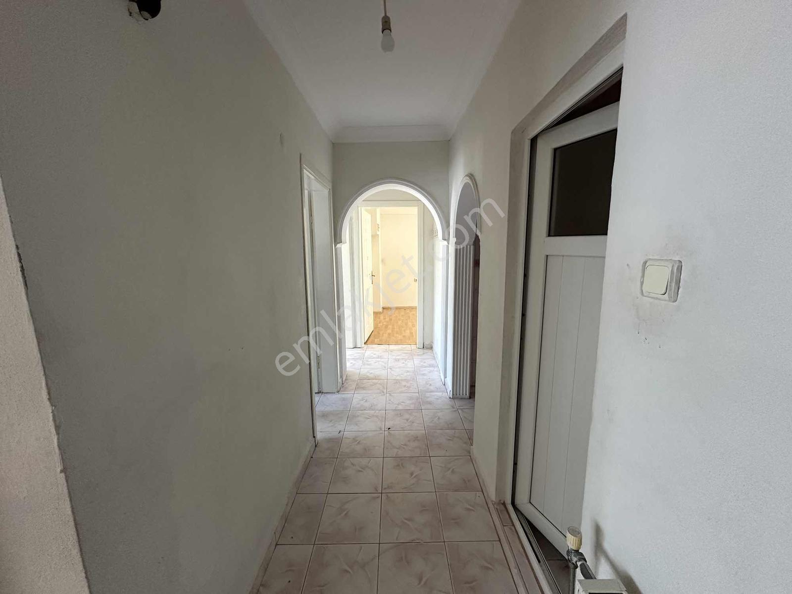 Muharrem Hasbi Lisesi Yanında Kiralık 2+1 - Görsel 13