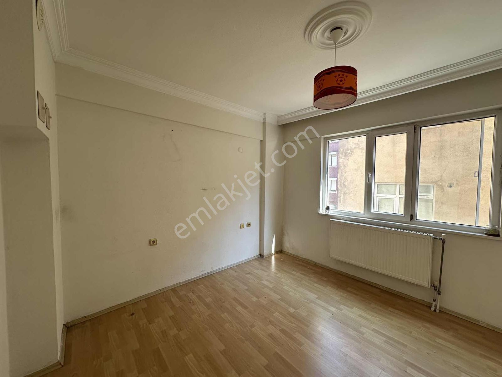 Muharrem Hasbi Lisesi Yanında Kiralık 2+1 - Görsel 9