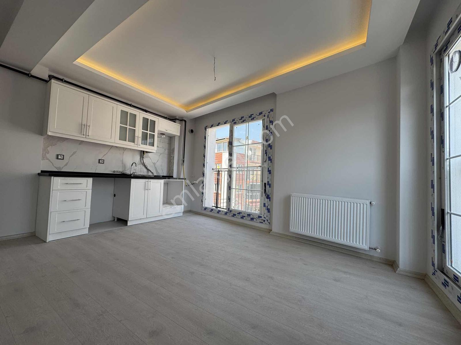 Buca Y.bağlar Mah. 2+1 Asansörlü D.gazlı Sıfır Dublex Daire - Görsel 3