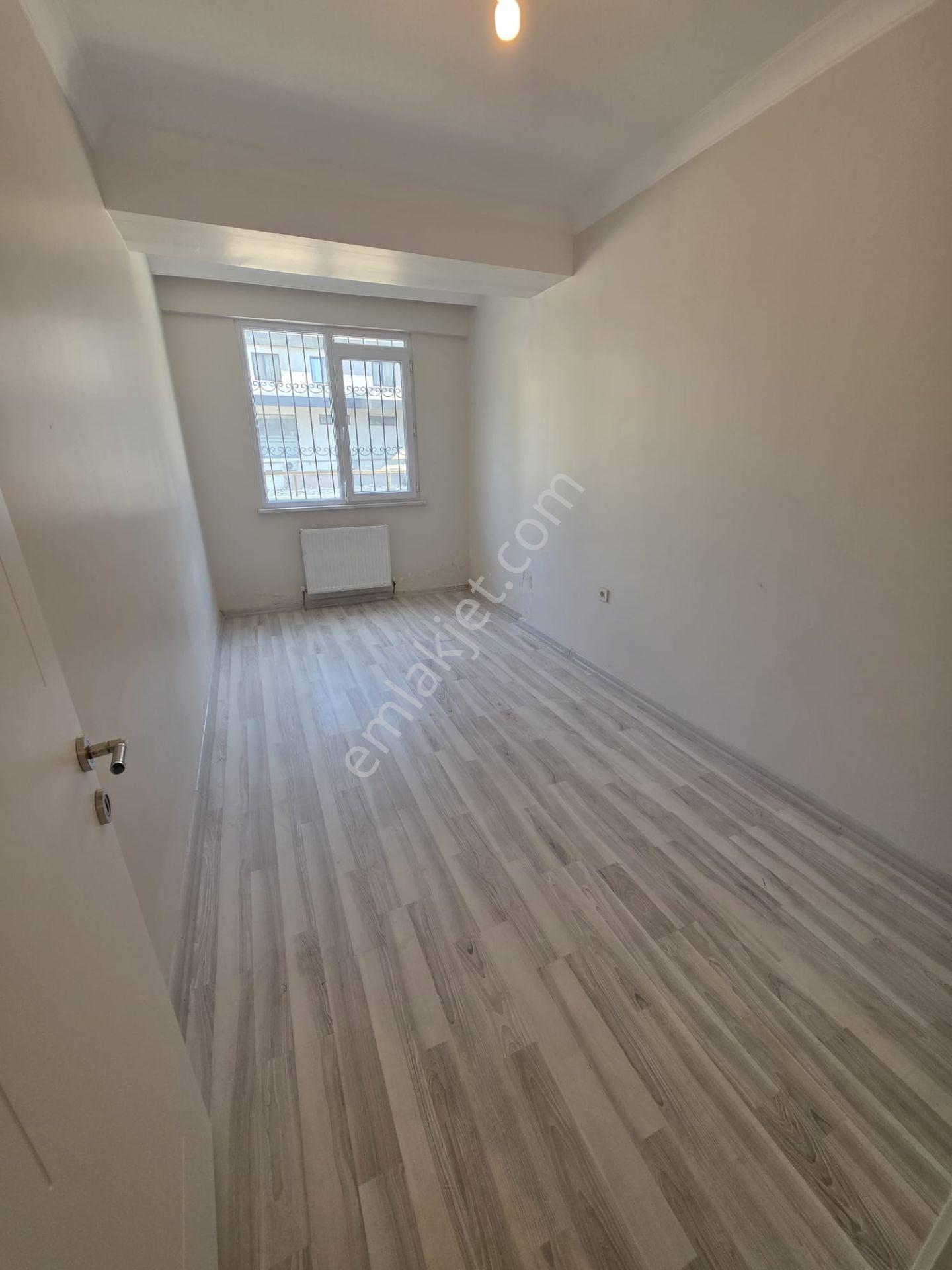 Beylikdüzü Yakuplu Mah. 2+1 Net 85 M² Giriş Kat, Yeni Bina - Görsel 16