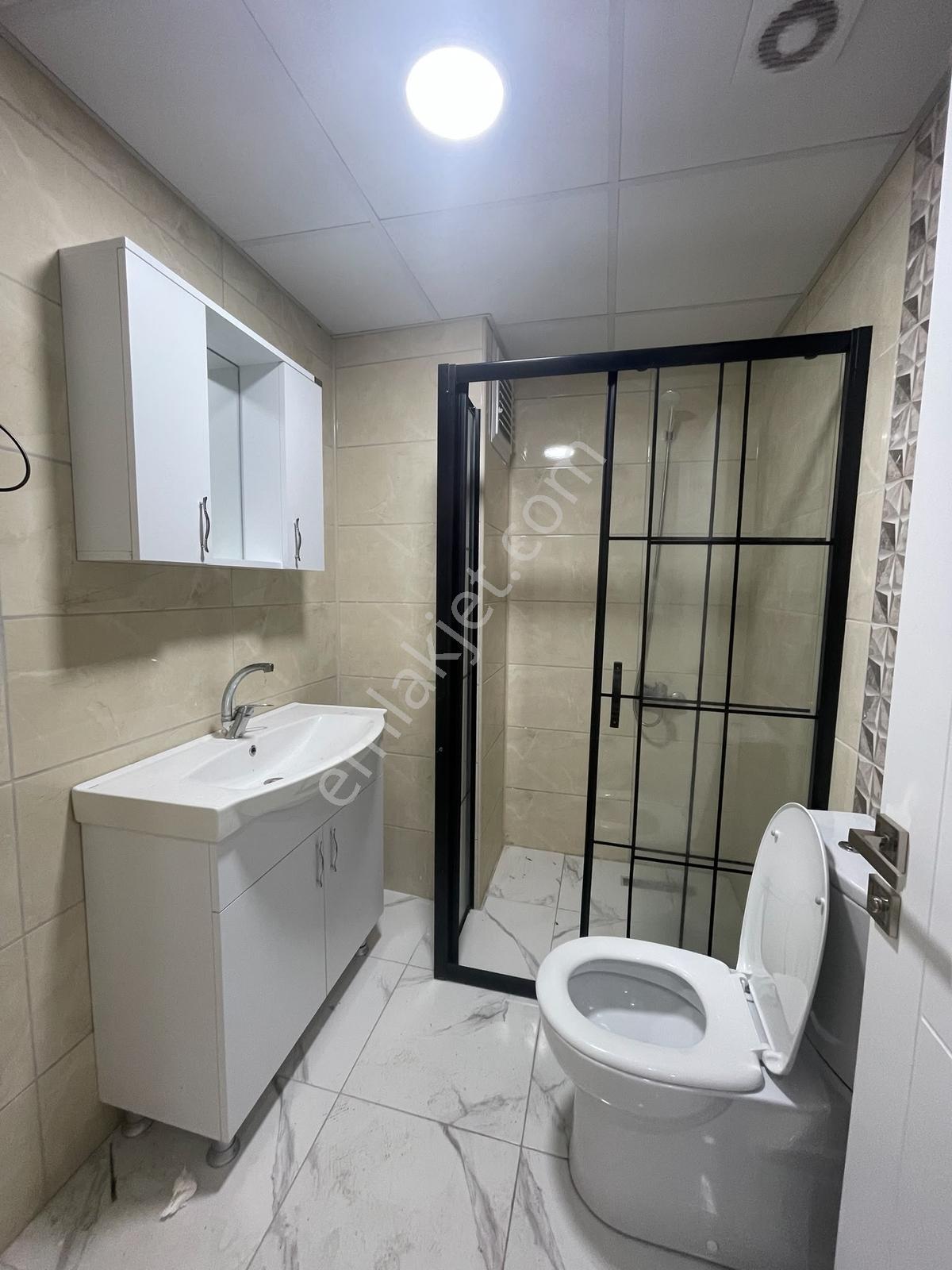 Çınarlı Mahallesinde 3+1 Kiralık Daire - Görsel 35