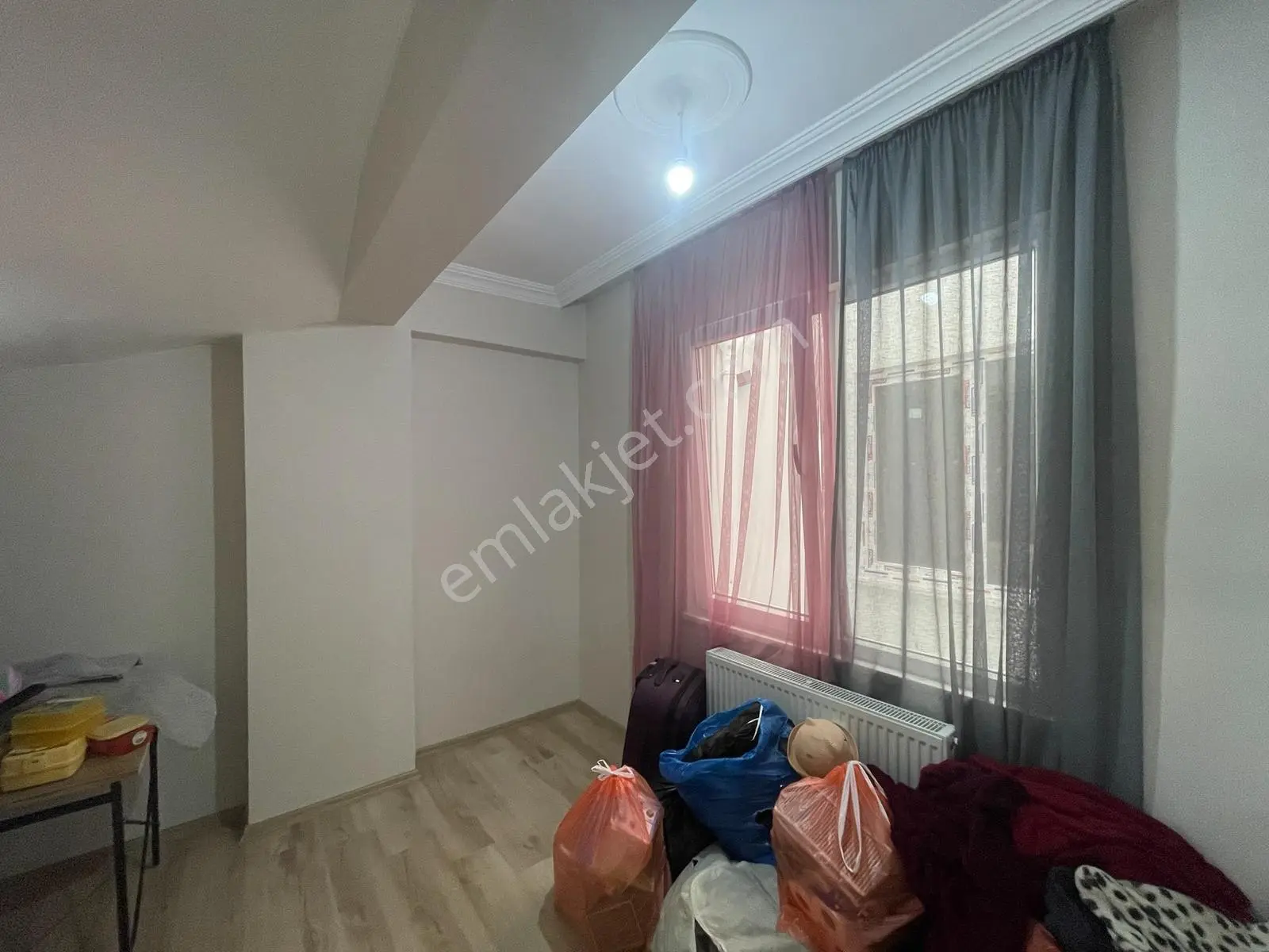 Çınarlı Mahallesinde 3+1 Kiralık Daire - Görsel 5