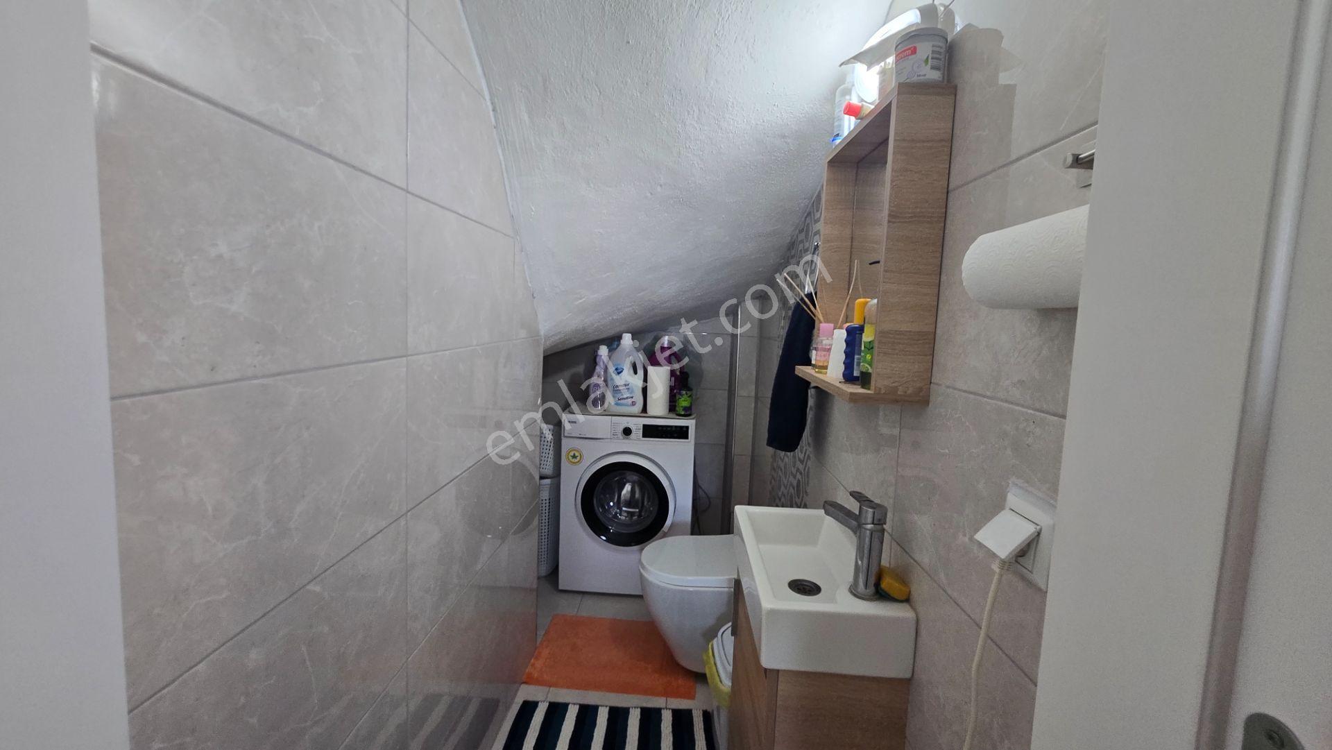 Seferihisar Payamlı'da Müstakil Bahçeli, Teraslı 4+1 Satılık Köy Evi - Görsel 12