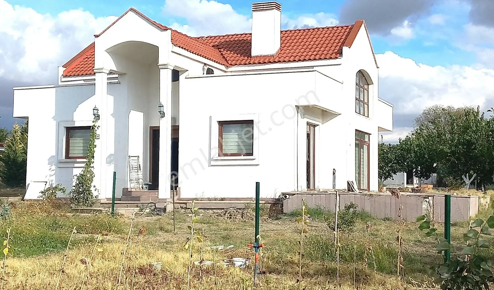 Kargalı Anatolya Sitesinde 2.200m2 Arsa Üzerinde Satılık Villa