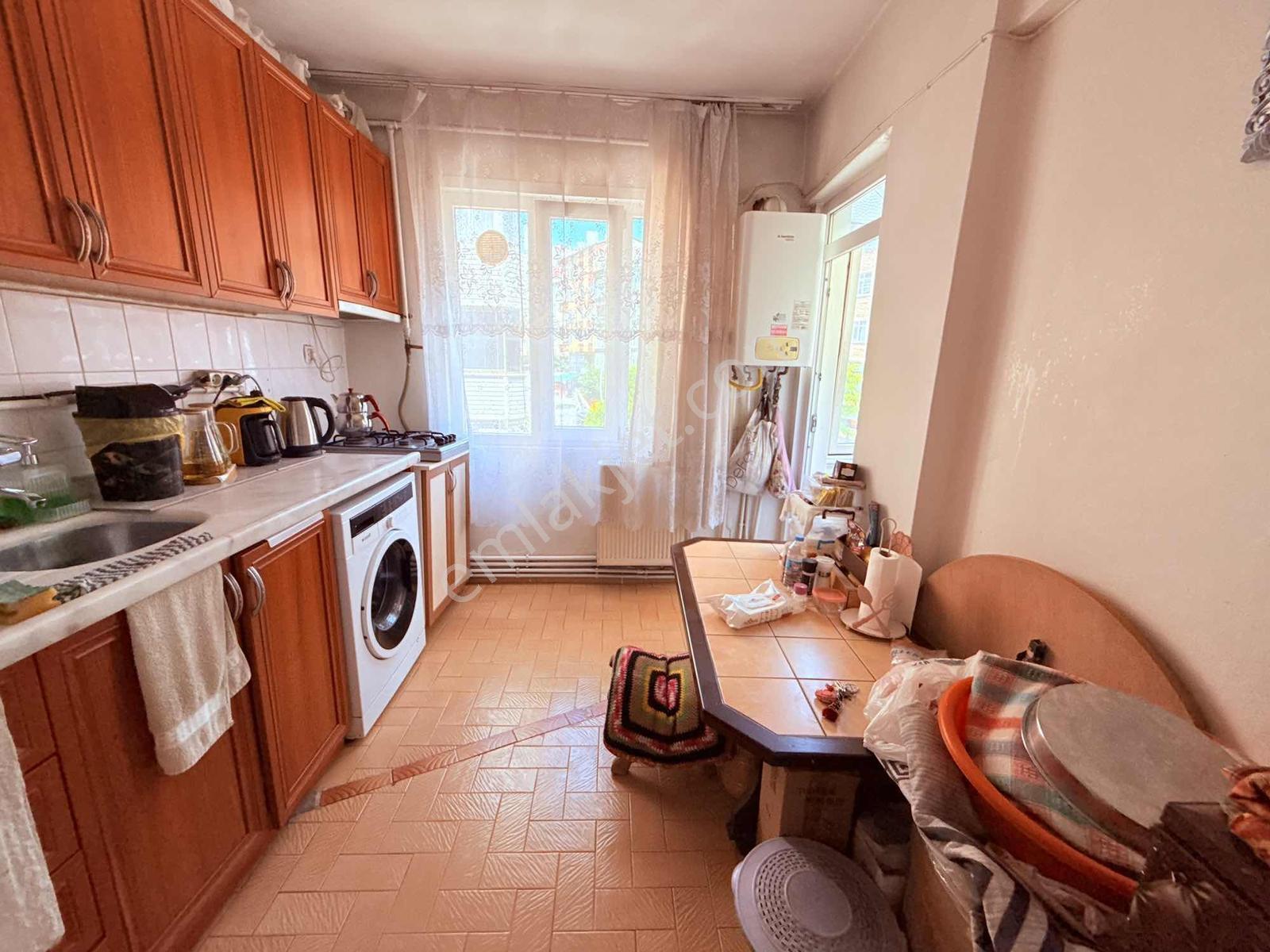Arzu Emlaktan Gazi Mah Satılık Cadde Üstü 2+1 Balkonlu Daire - Görsel 41