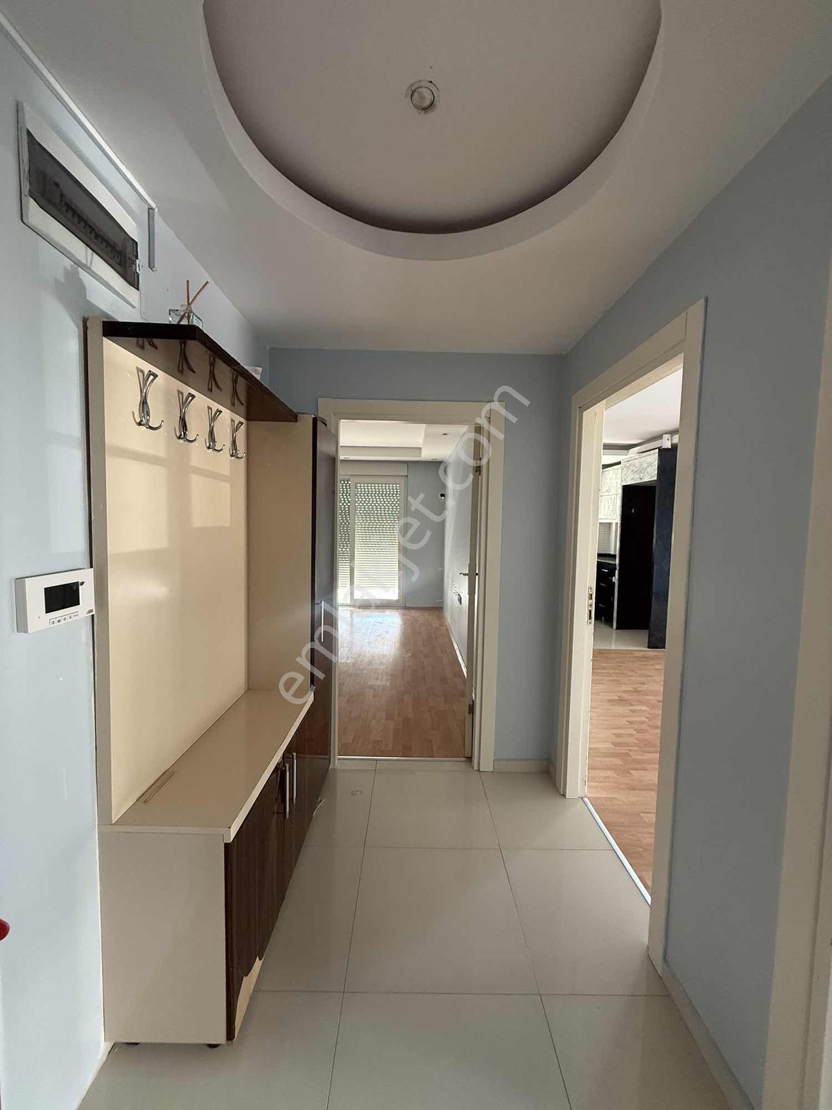 Güzeloba Rauf Denktaş Caddesi'ne 400 Metre 2+1 Kiralık Daire