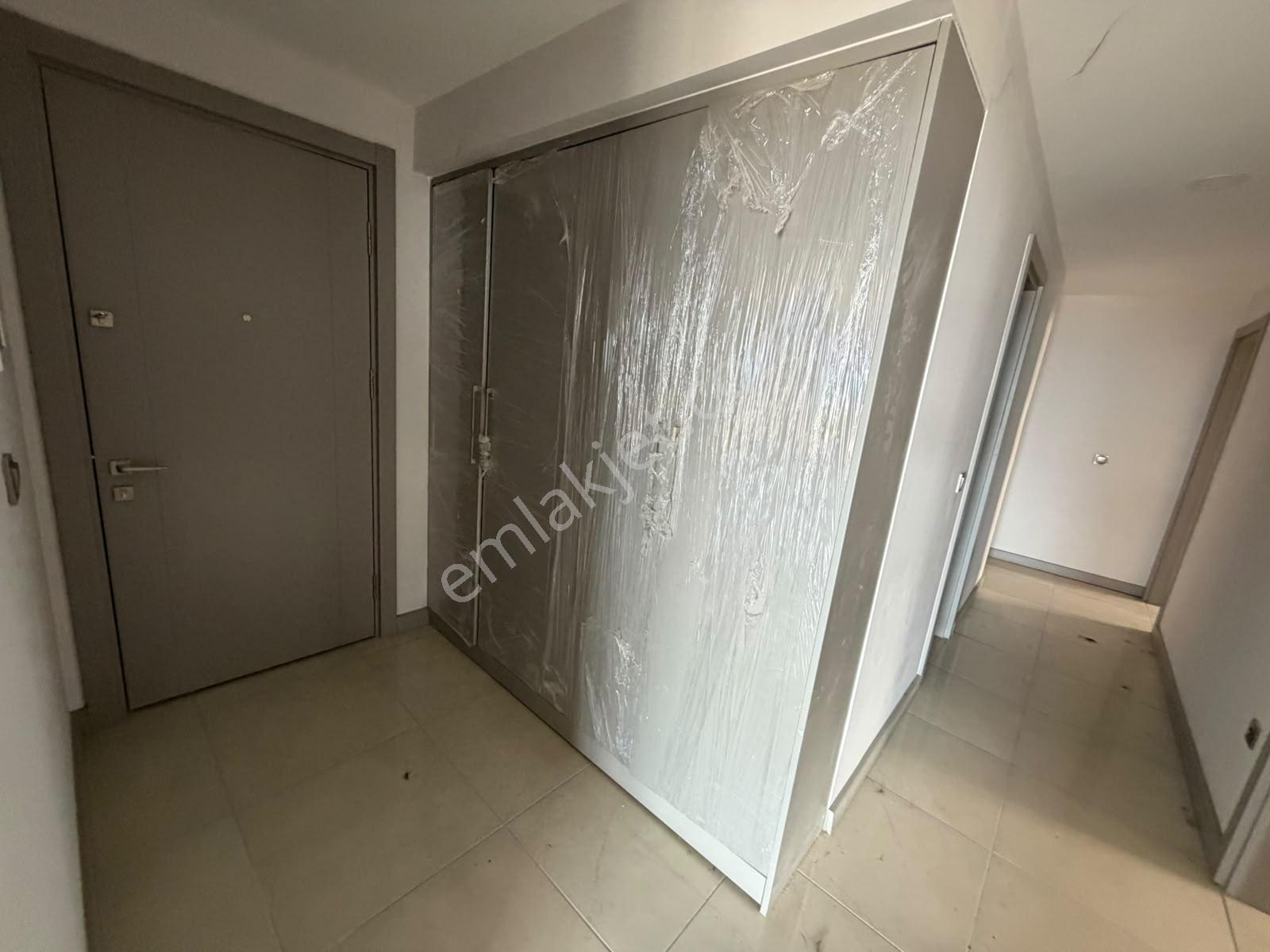 Panaromik Göl Manzaralı Satılık 4+1 Daire Müstakil Bahçe Katı - Görsel 17