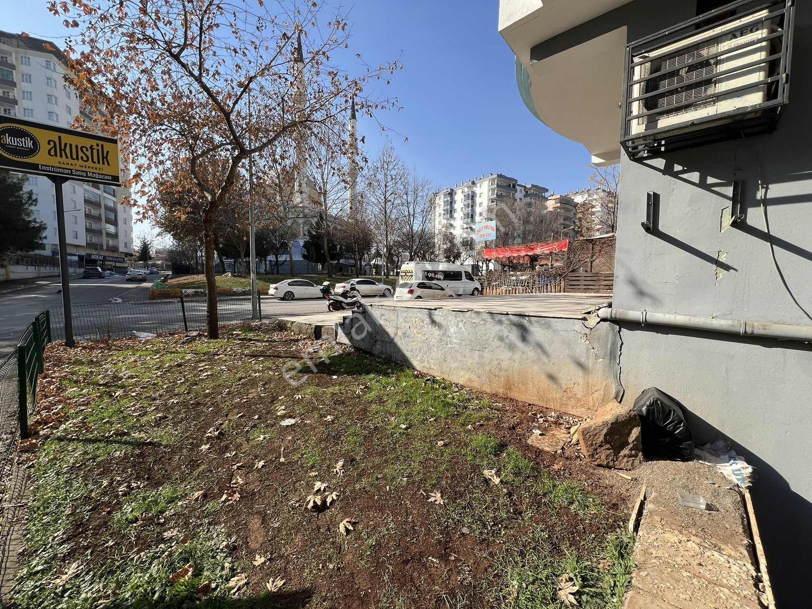Onix21 Emlaktan Dicle Kent Camii Arkası Satılık Dükkan - Görsel 14
