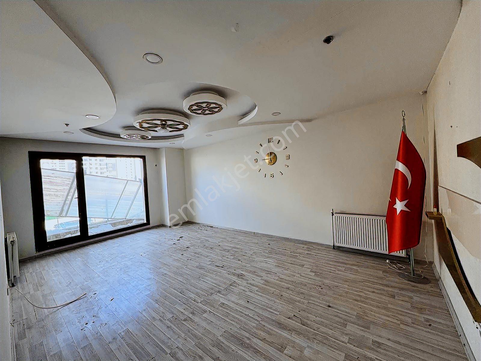 Onix21 Emlaktan Tanlar Şehri Teras Ta Satılık 1+1 Büro - Görsel 20