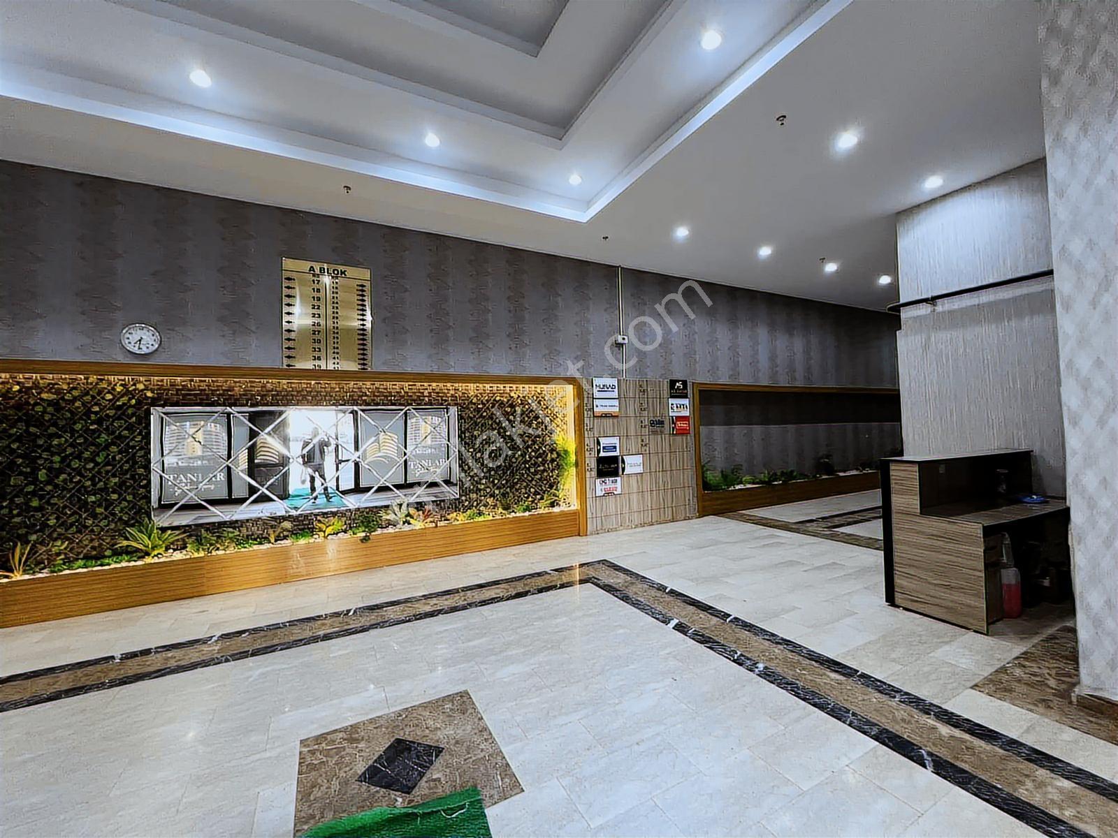 Onix21 Emlaktan Tanlar Şehri Teras Ta Satılık 1+1 Büro - Görsel 12