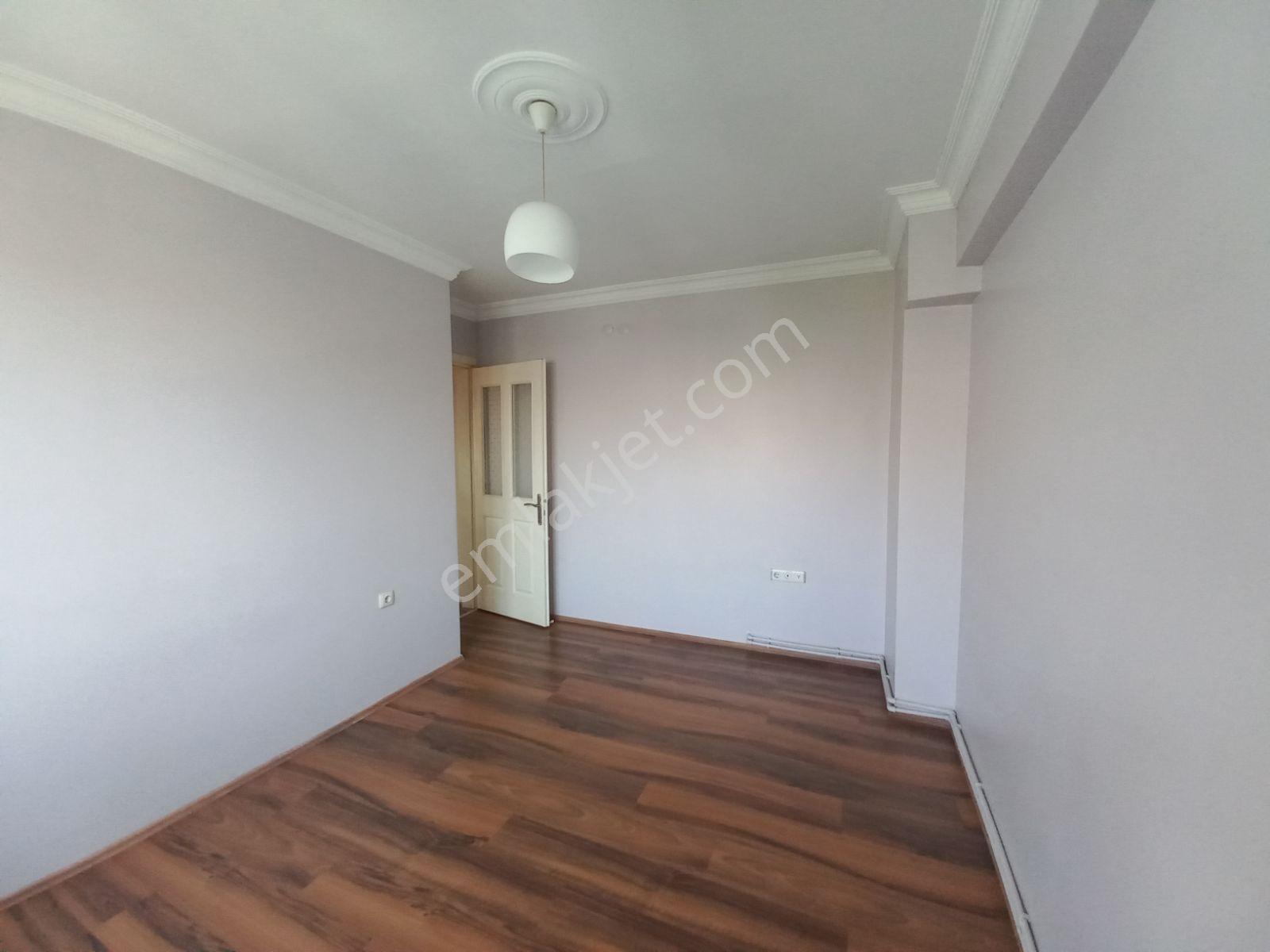 Eşrefpaşa Zafertepe Mahallesinde Kiralık 2+1 Daire - Görsel 19