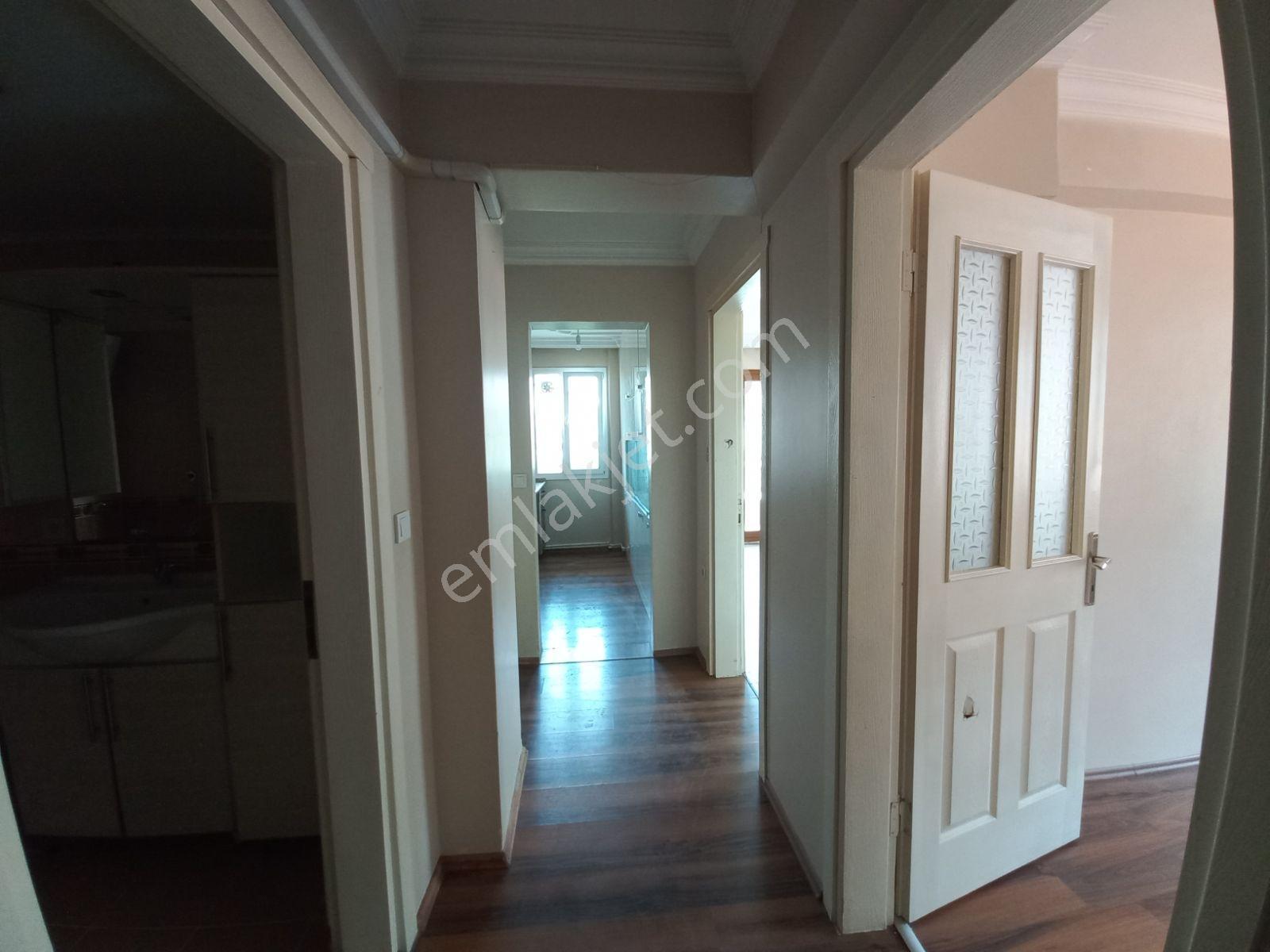 Eşrefpaşa Zafertepe Mahallesinde Kiralık 2+1 Daire - Görsel 11