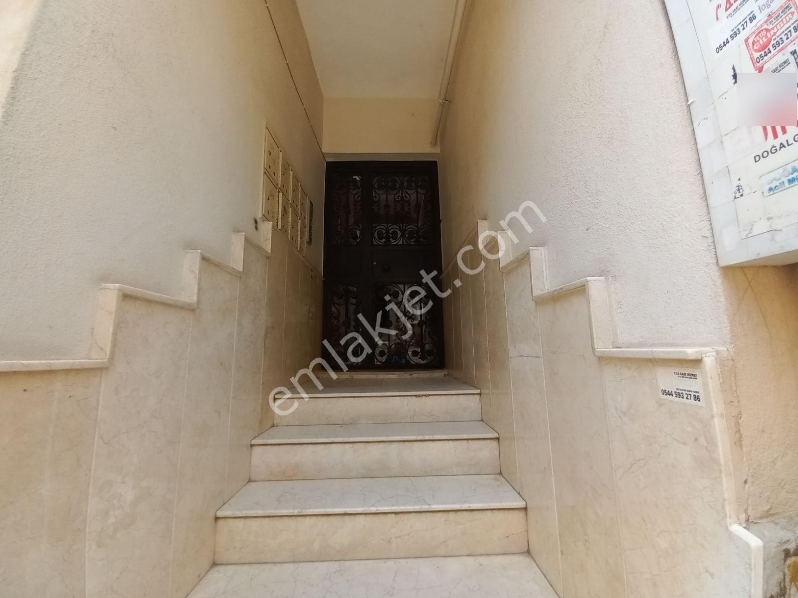 Eşrefpaşa Zafertepe Mahallesinde Kiralık 2+1 Daire - Görsel 7
