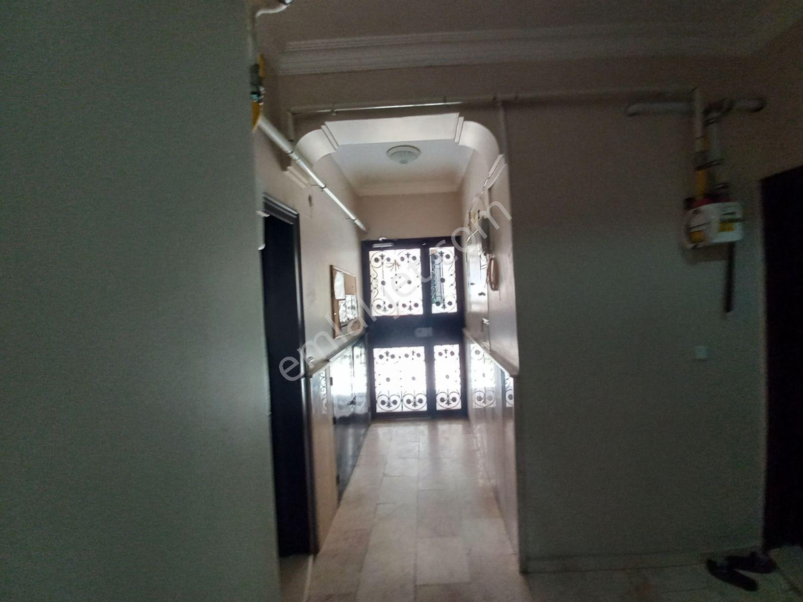 Eşrefpaşa Zafertepe Mahallesinde Kiralık 2+1 Daire - Görsel 14