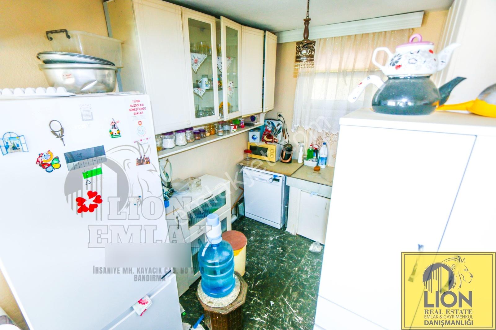 Lıon Emlak'tan Bandırma Şirinçavuş'ta Deniz Manzaralı Villa - Görsel 7