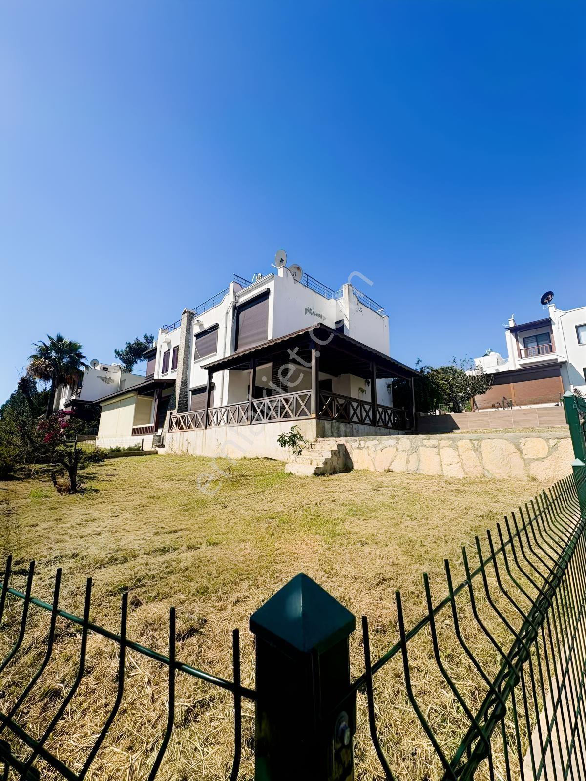 Kıyıkışlacık Tepeköy Tatil Sitesinde Marina Ve Körfez Manzaralı - Görsel 11