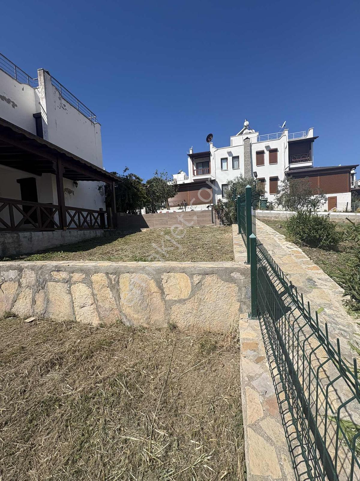 Kıyıkışlacık Tepeköy Tatil Sitesinde Marina Ve Körfez Manzaralı - Görsel 14