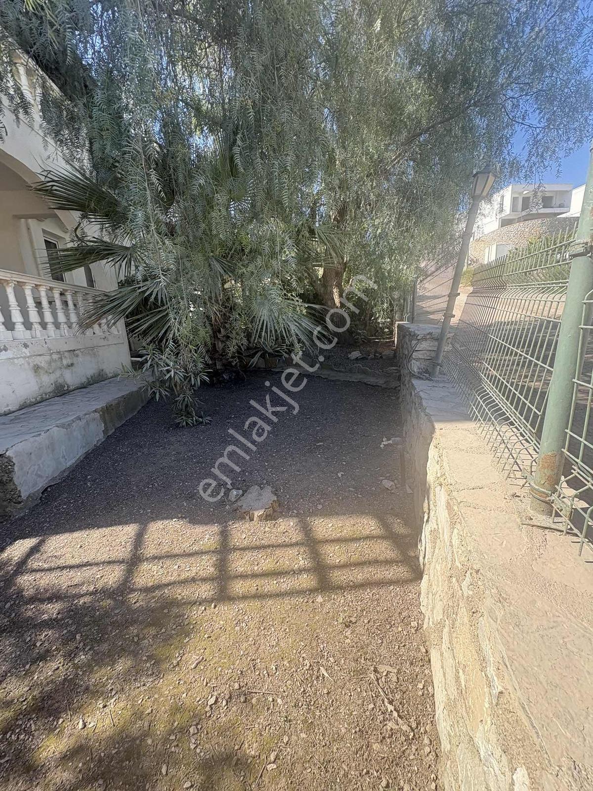 Kıyıkışlacık Denize Sıfır Gülümkıyı Tatil Sitesinde Masrafsız - Görsel 10