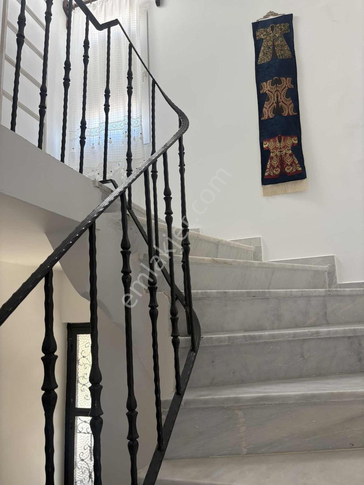 Kıyıkışlacık Denize Sıfır Gülümkıyı Tatil Sitesinde Masrafsız - Görsel 17