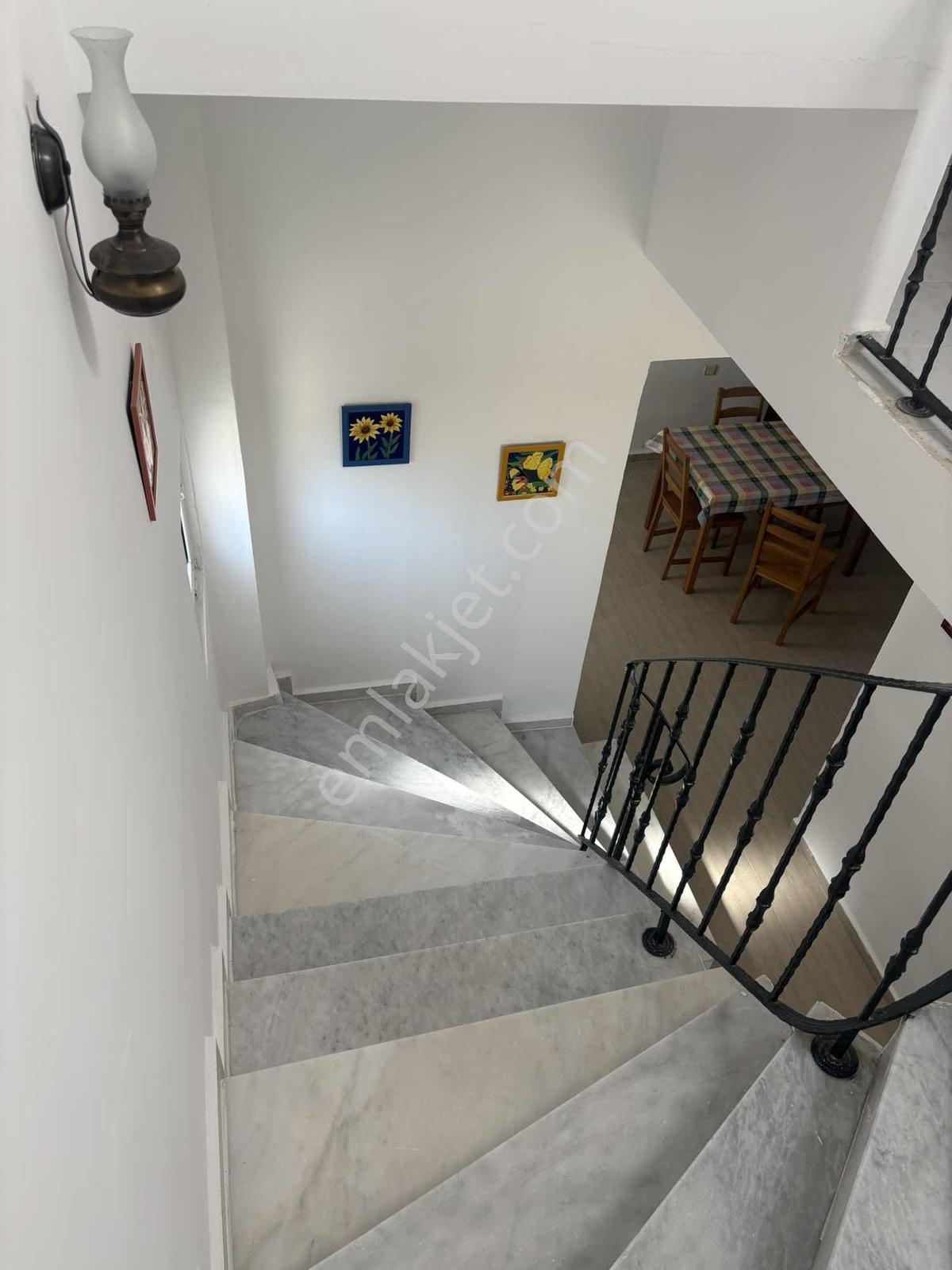 Kıyıkışlacık Denize Sıfır Gülümkıyı Tatil Sitesinde Masrafsız - Görsel 16