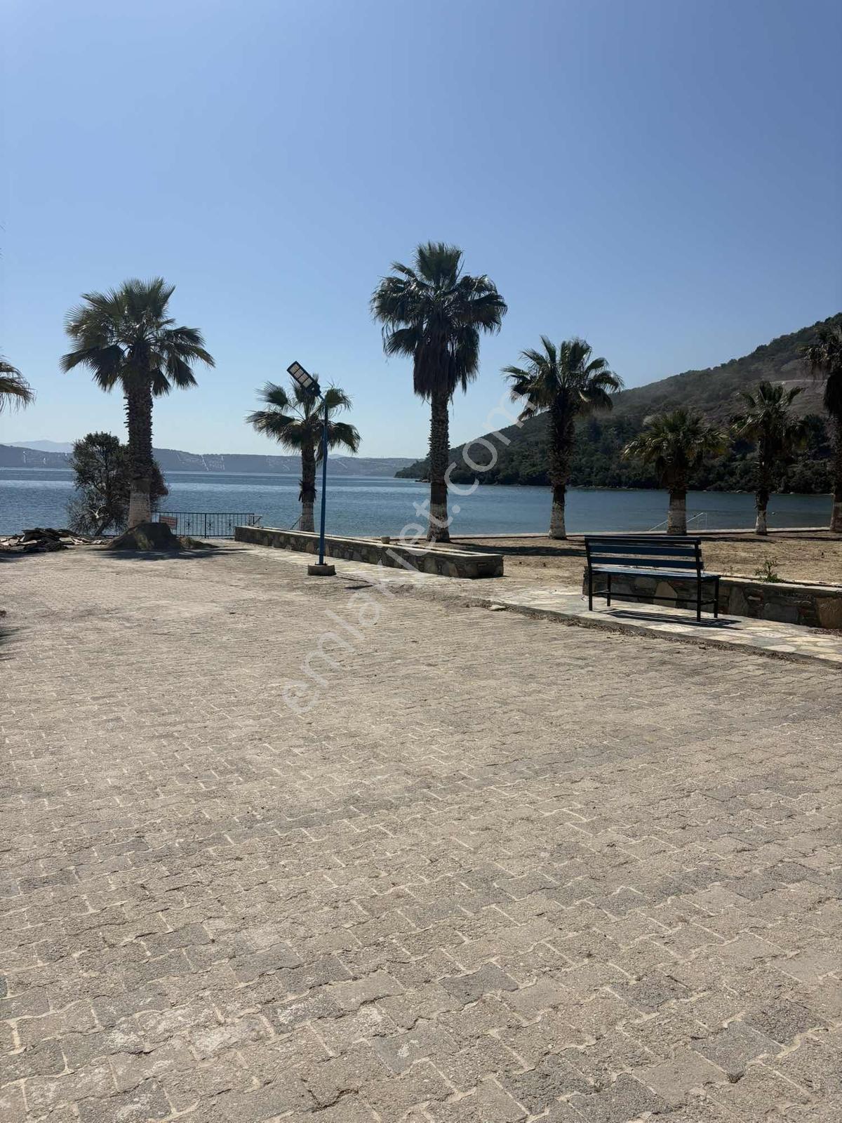 Kıyıkışlacık Denize Sıfır Gülümkıyı Tatil Sitesinde Masrafsız - Görsel 27