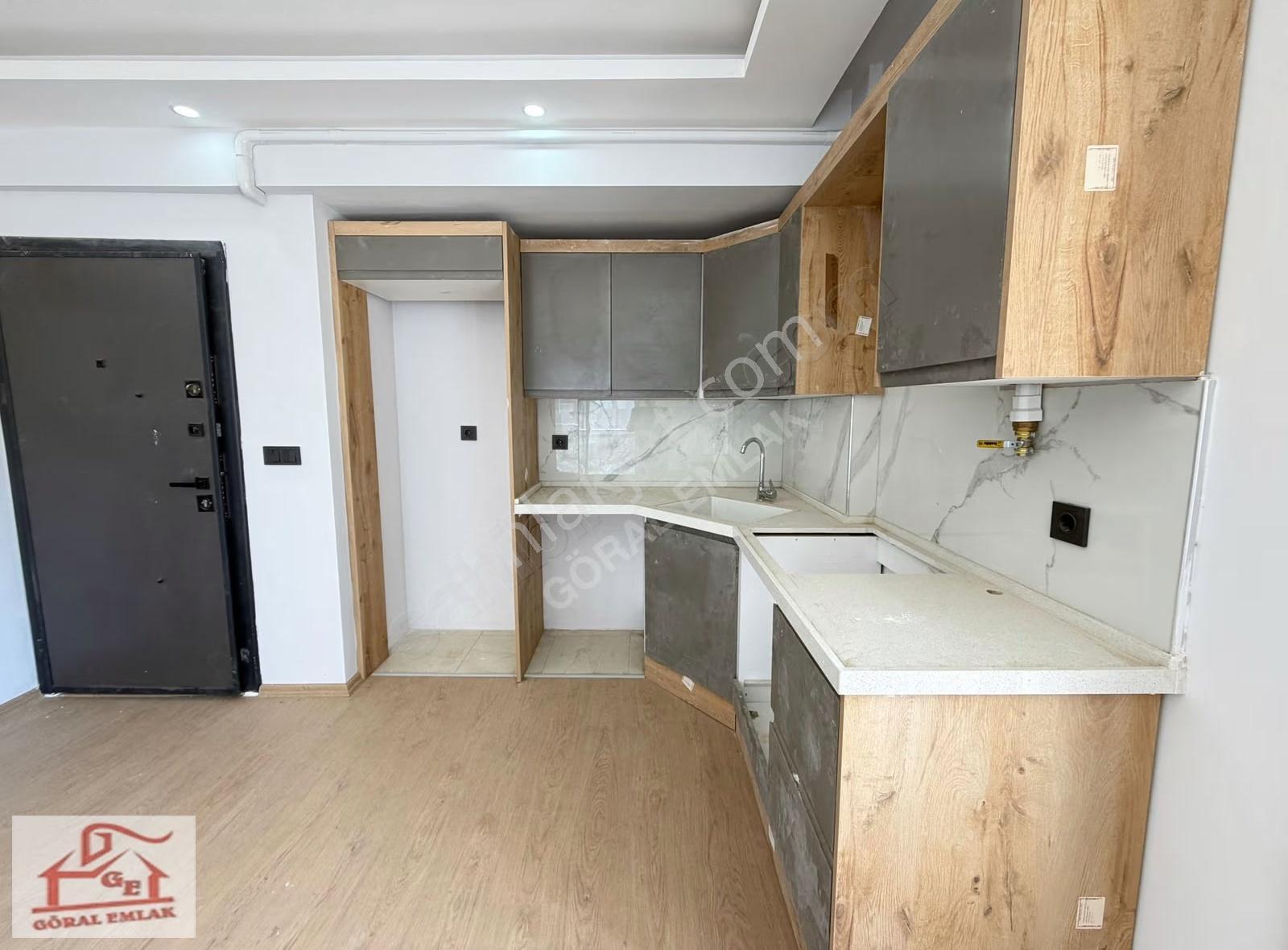 Göral Emlak'tan Havuzlu Site'de Kiralık 1+1 Daire - Görsel 12