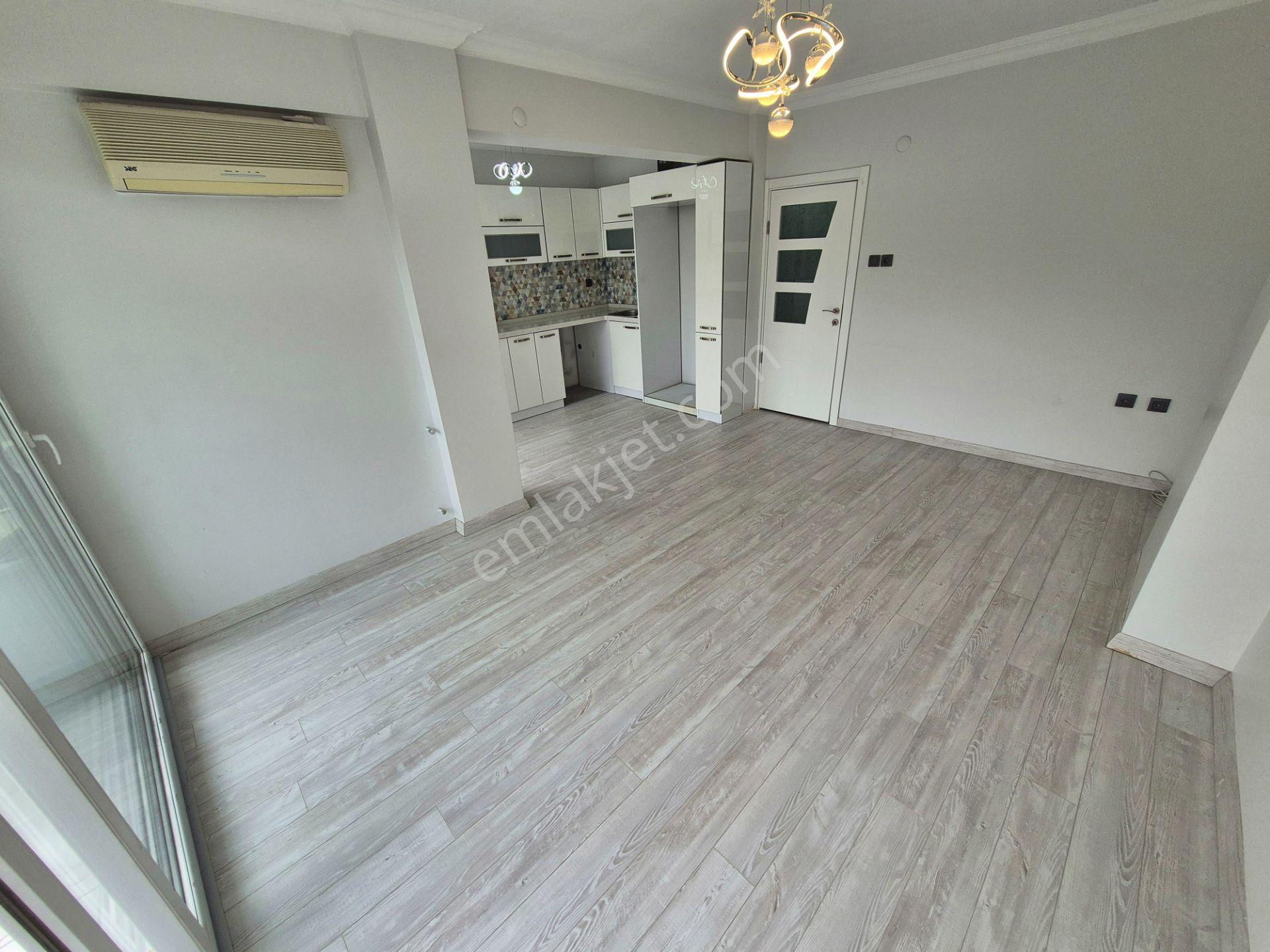 Aktif'ten Akçay Merkez'de Satılık Manzaralı Arakat Full Yapılı Ferah 2+1daire - Görsel 5