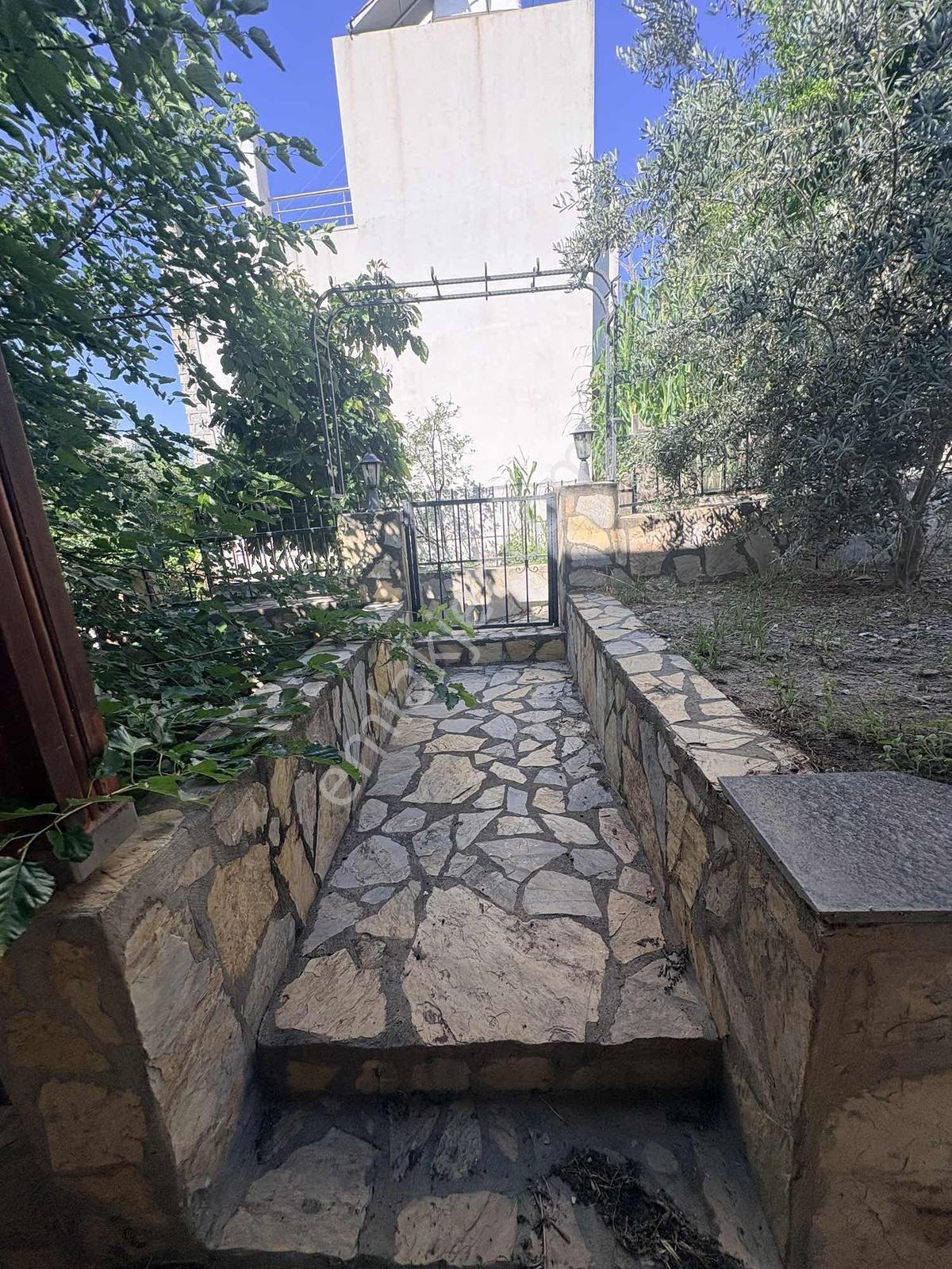 Kıyıkışlacık Zeytinlikuyu Tepeköy Tatil Sitesinde Ön Cephede - Görsel 27
