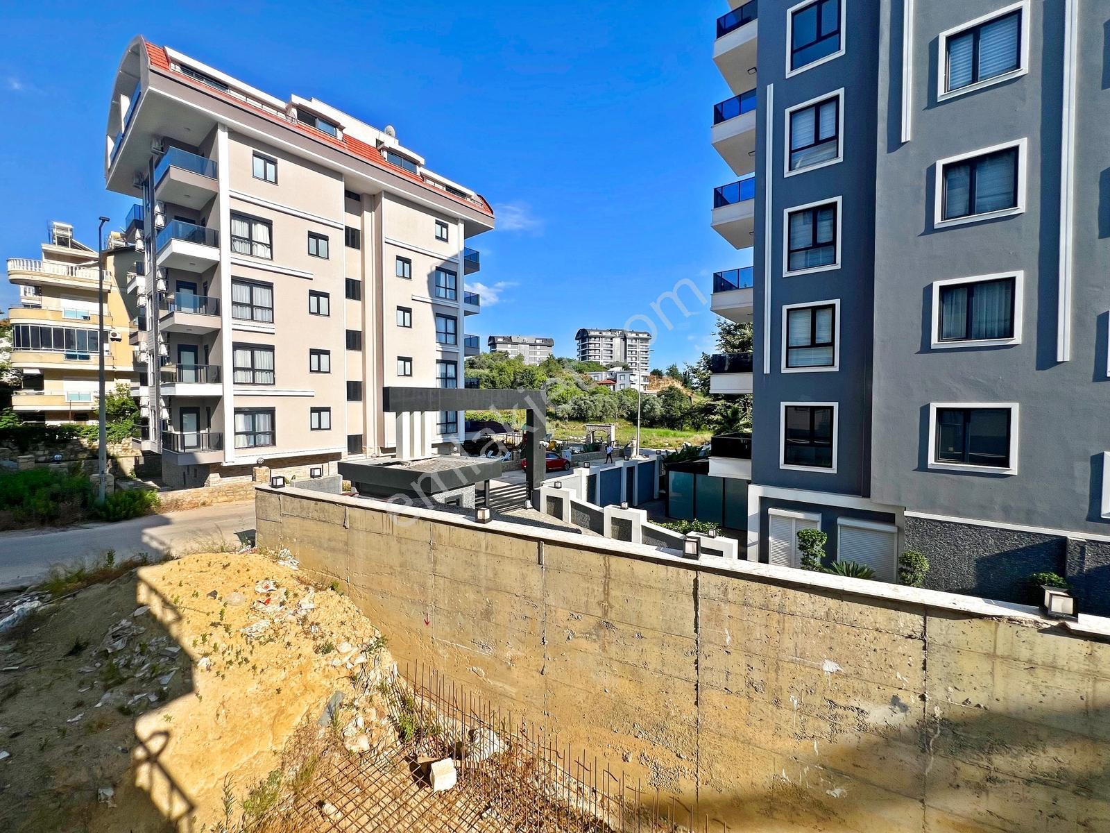 Alanya Avsallarda Satılık 1+1 Site İçi Havuzlu Sıfır Daire - Görsel 25