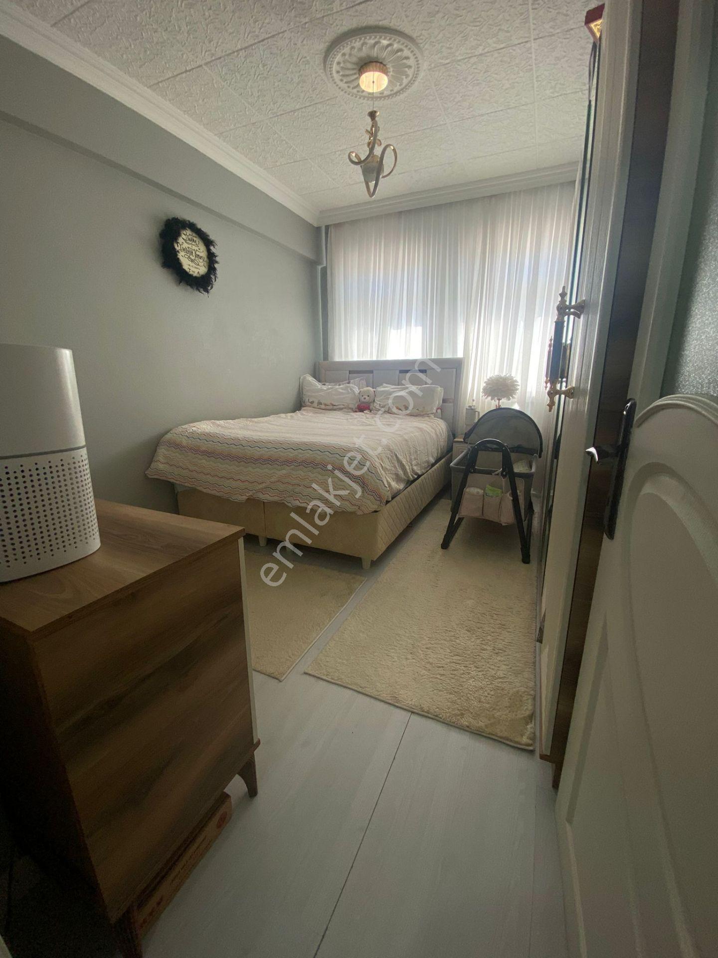 Bursa Meydancıkta 2+1 90m2 2.kat Kombili Bakımlı Çift Cephe - Görsel 14