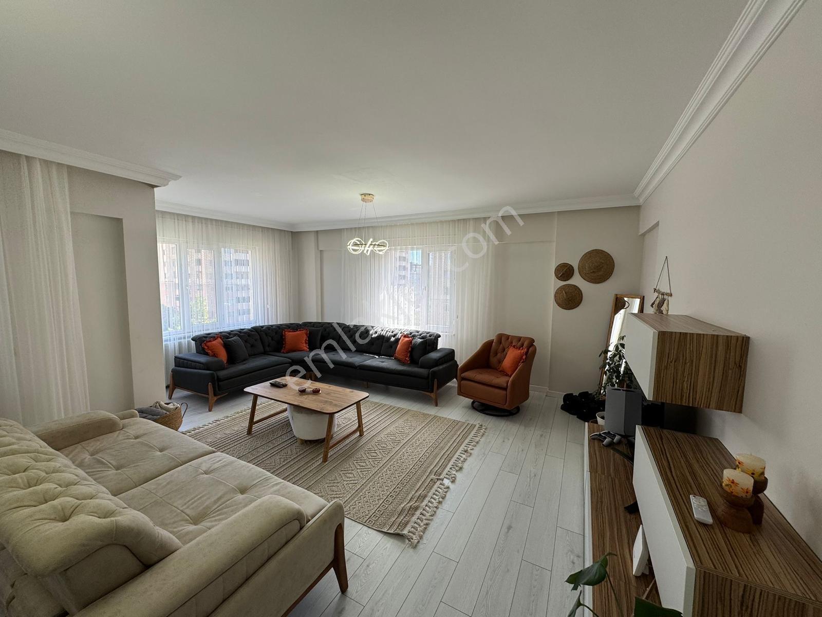 Beylikdüzünde Adnan Kahveci Site İçerisinde 3+1 Daire - Görsel 13