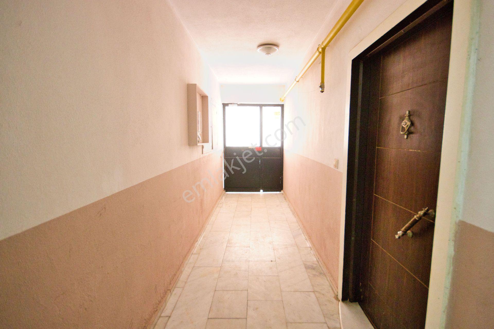 Aktif'ten Akçay'da Satılık Kupon Fiyata Arakat Ön Cephe Masrafsız 2+1 Daire - Görsel 19