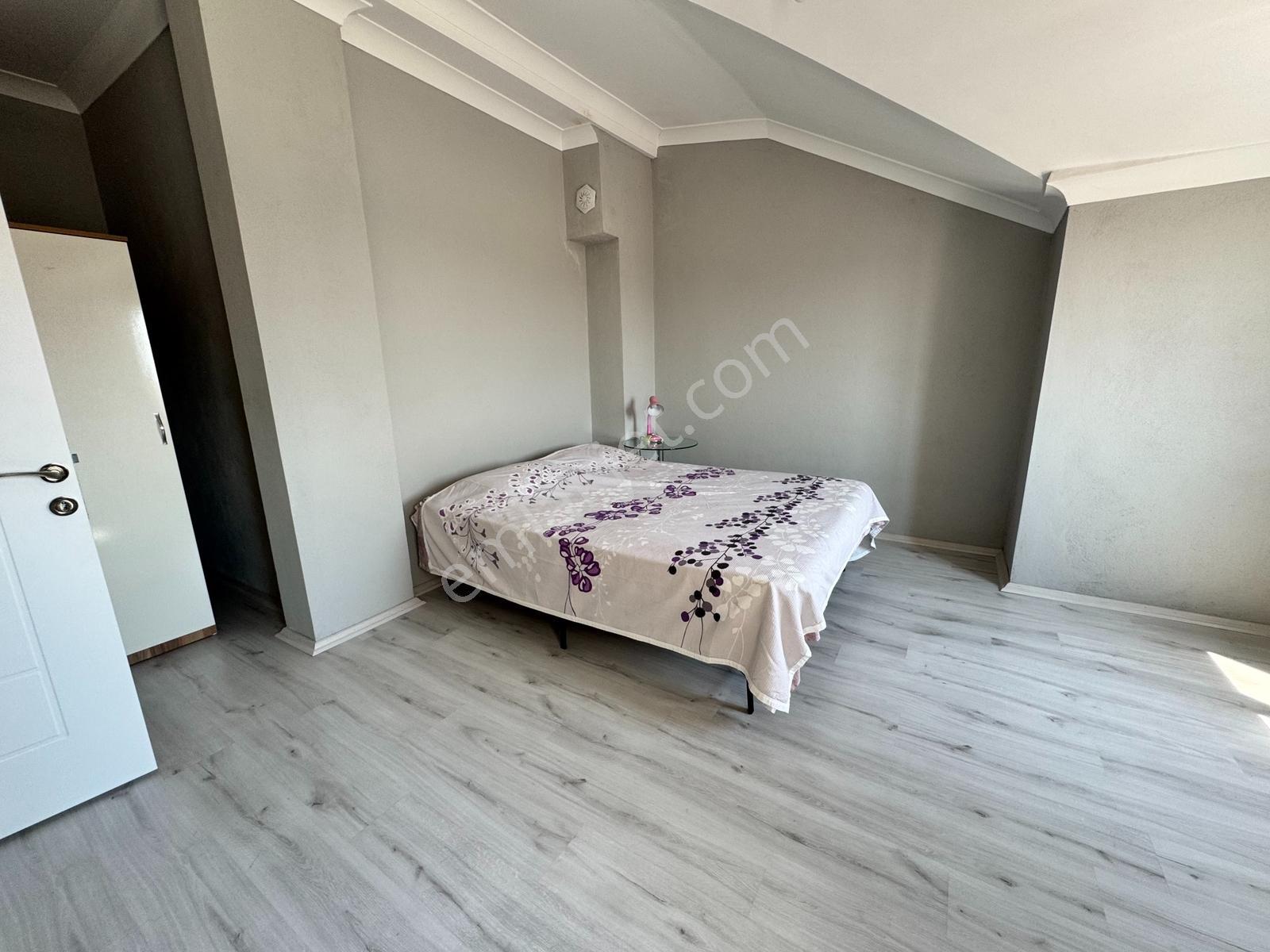 Sevinç'ten 100. Yıl'da Terası Olan Satılık 2+1 Dubleks Daire - Görsel 15