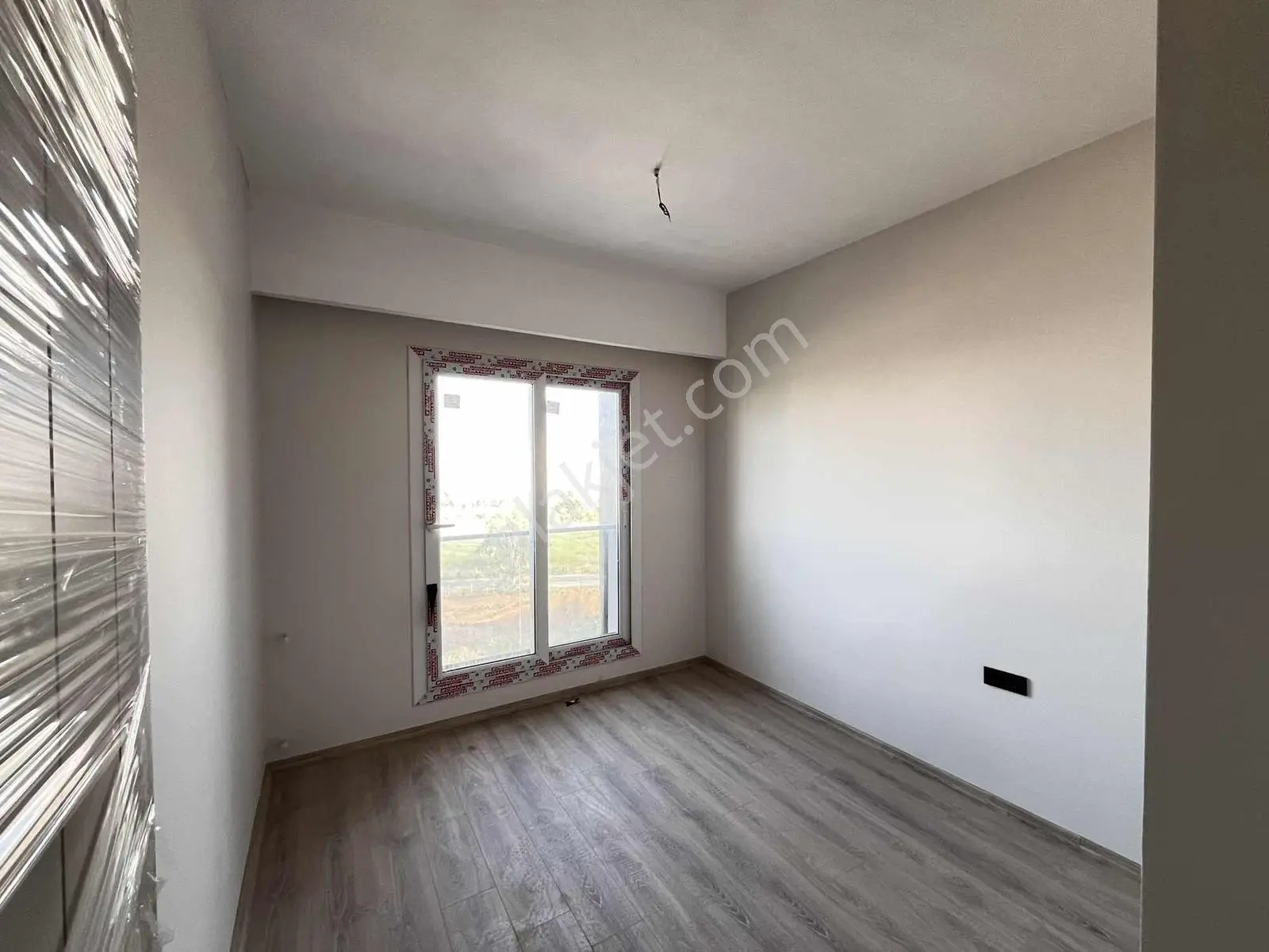 1+1 Kiralık Havuzlu Deniz Manzaralı İskanı Alınmış Lüks Daire - Görsel 12