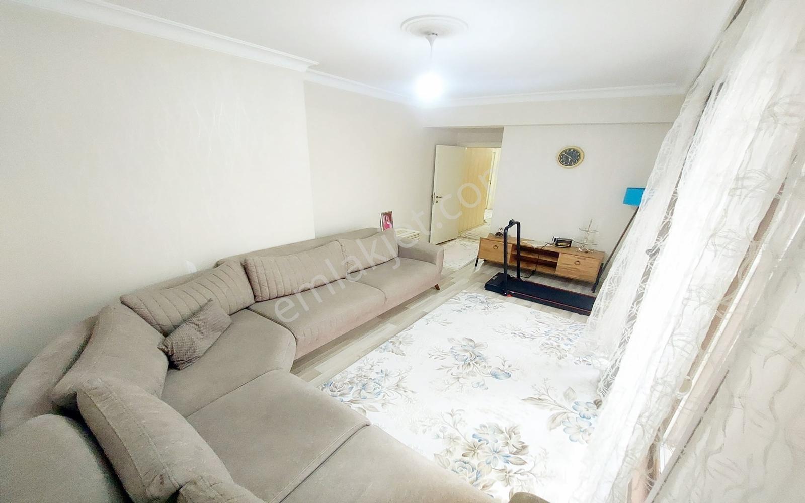 Kuşcağız Kartaltepe Cadde'sinde Ara Katta Asansörlü 3+1 Daire !! - Görsel 13