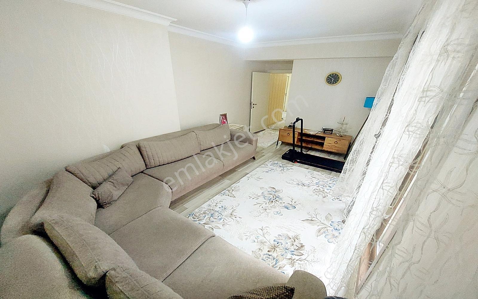 Kuşcağız Kartaltepe Cadde'sinde Ara Katta Asansörlü 3+1 Daire !! - Görsel 32