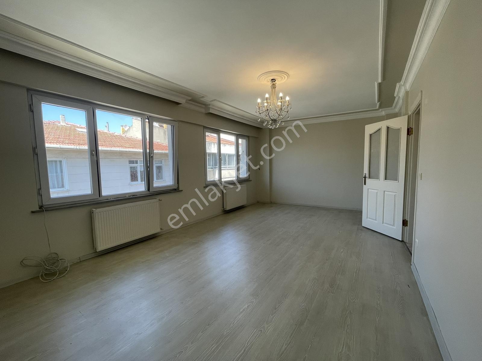 Kadıköy Rıhtım'da 3+2 Dubleks Deniz Manzaralı Kiralık Lüks Daire - Görsel 22
