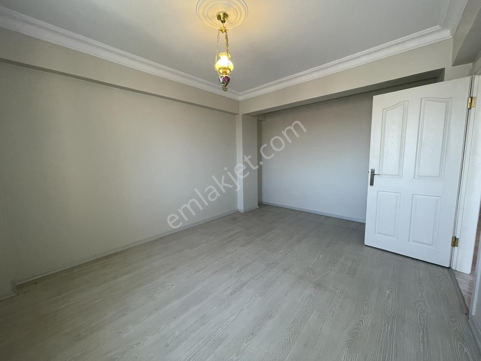 Kadıköy Rıhtım'da 3+2 Dubleks Deniz Manzaralı Kiralık Lüks Daire - Görsel 36