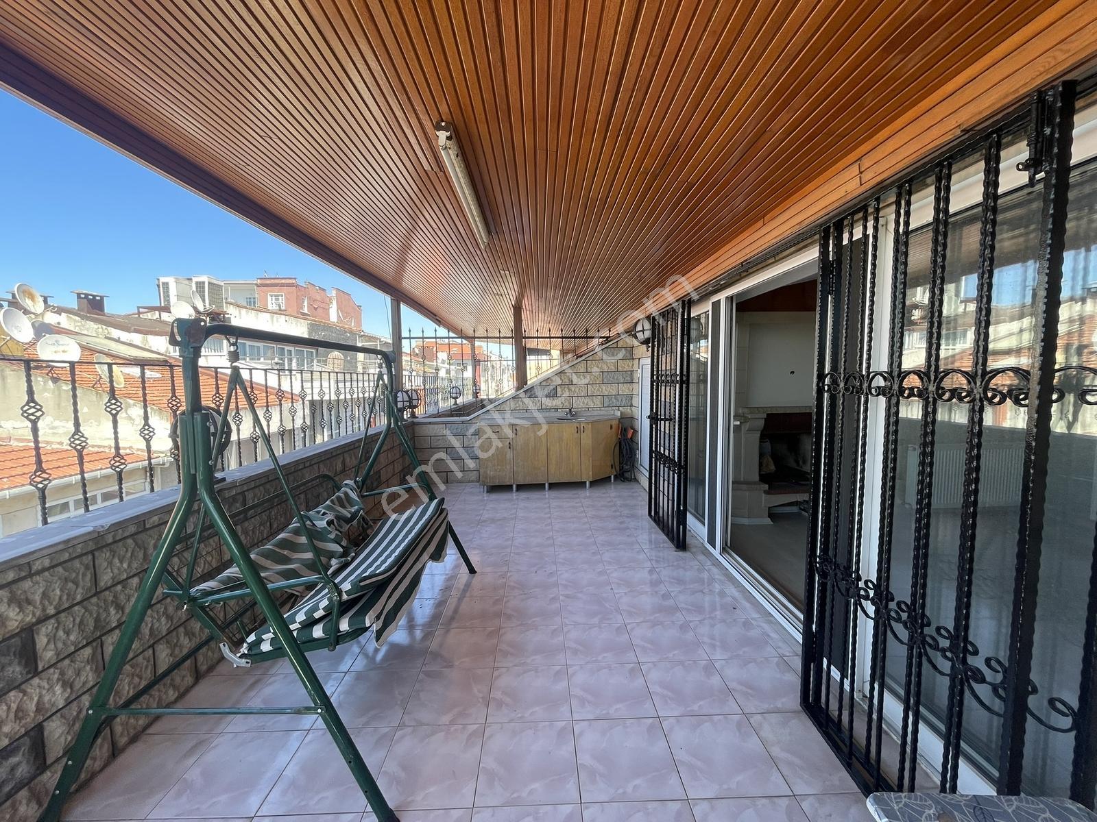 Kadıköy Rıhtım'da 3+2 Dubleks Deniz Manzaralı Kiralık Lüks Daire - Görsel 55