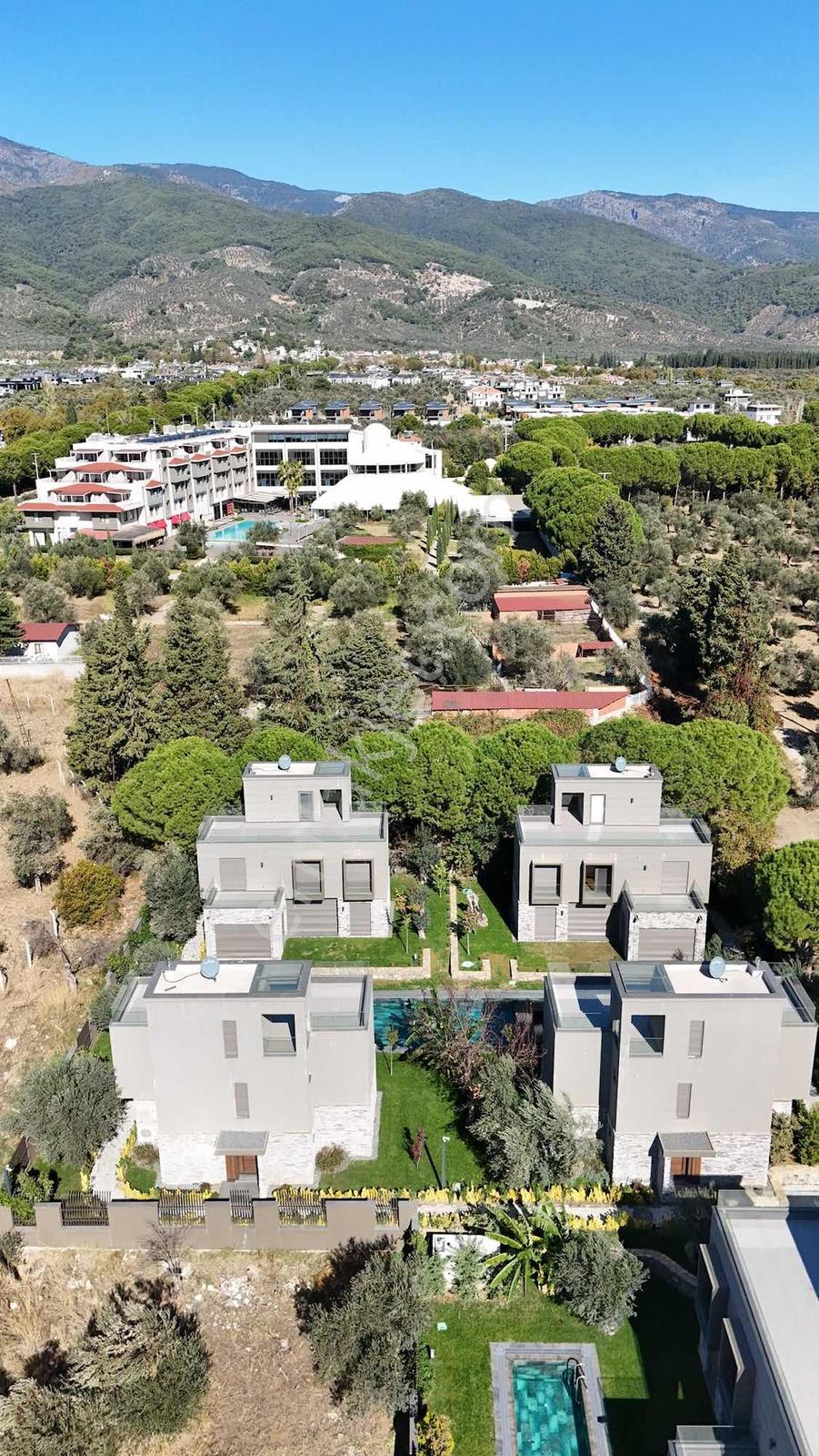 Avcı'dan Ateş Çukurlu Havuzlu Güvenlikli Müstakil Villa - Görsel 11