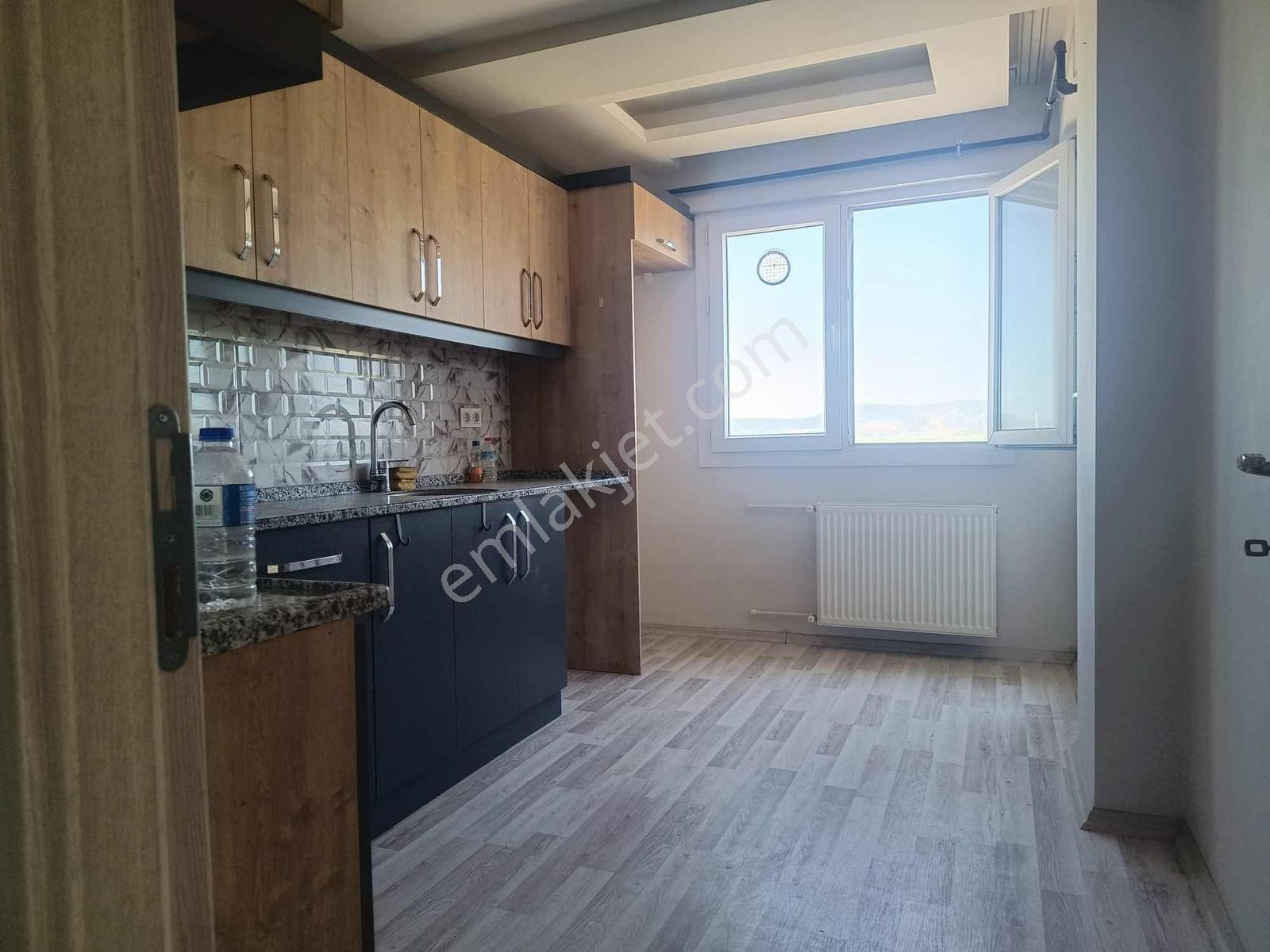 Buket Emlaktan Pancarda Satılık 2+1 Daire Ara Kat Ön Cephe - Görsel 33
