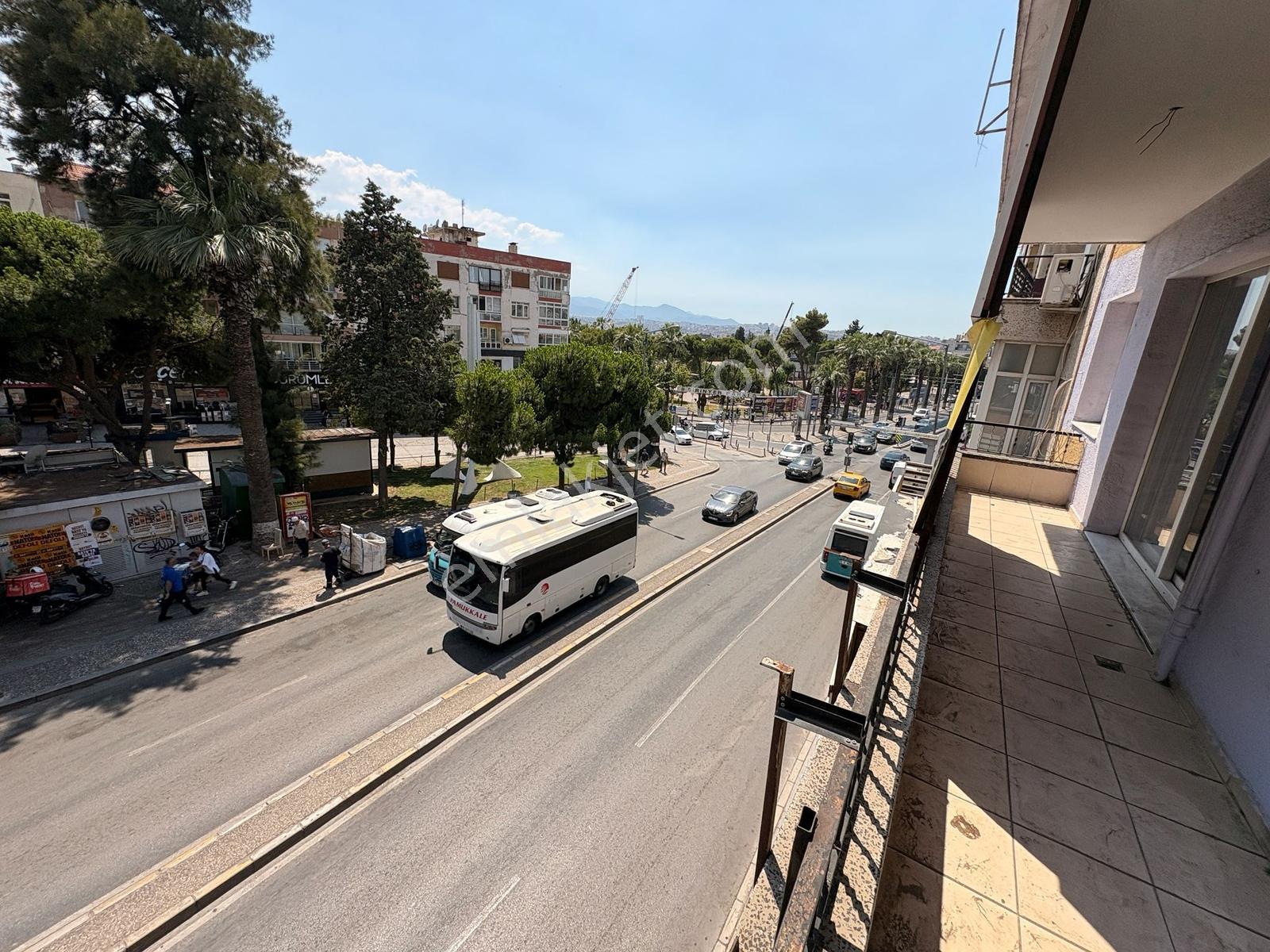 Şirinyer Menderes Caddesi Üzeri 3+1 Geniş Ferah Kiralık İşyeri - Görsel 30