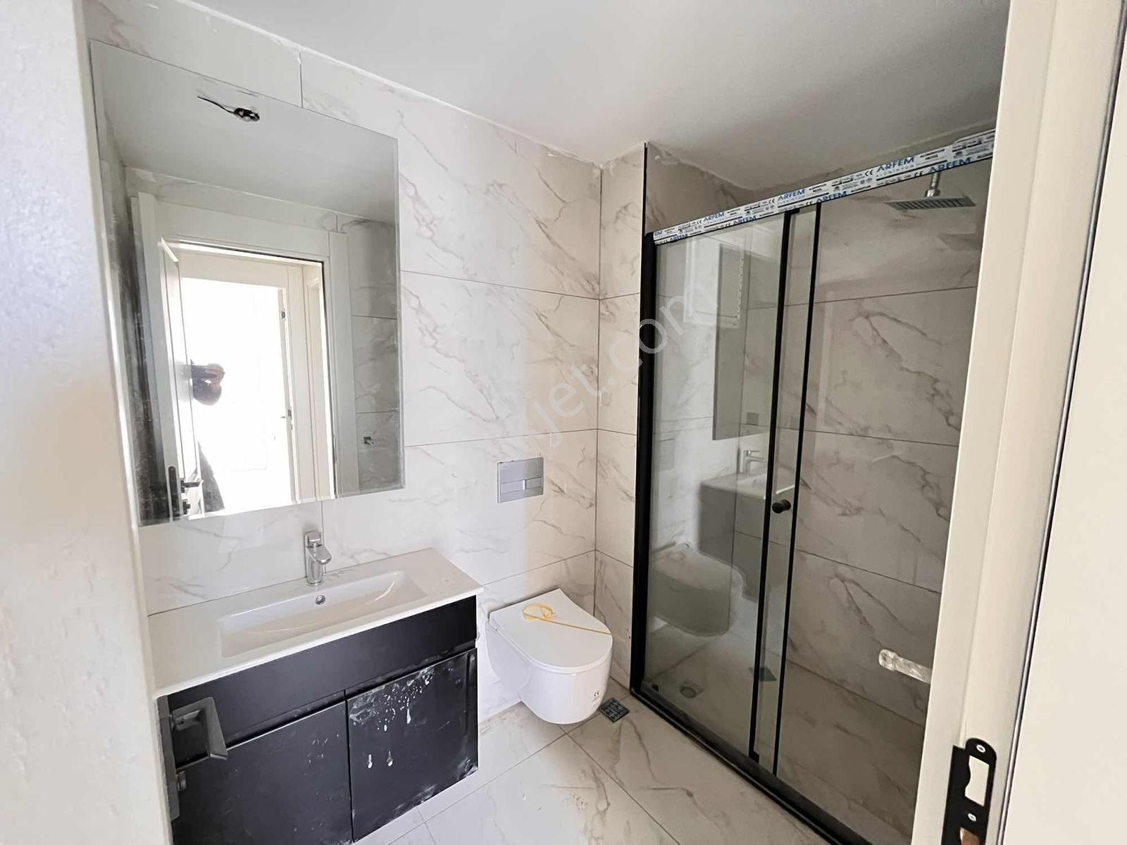 2+1 Jakuzili Kiralık Havuzlu Denize Yakın Ultra Lüks Daire - Görsel 11