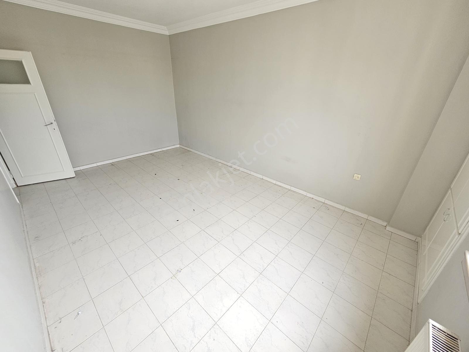 Değirmiçem'de Merkezi Konumda Kiralık 3+1 Bakımlı Daire - Görsel 10