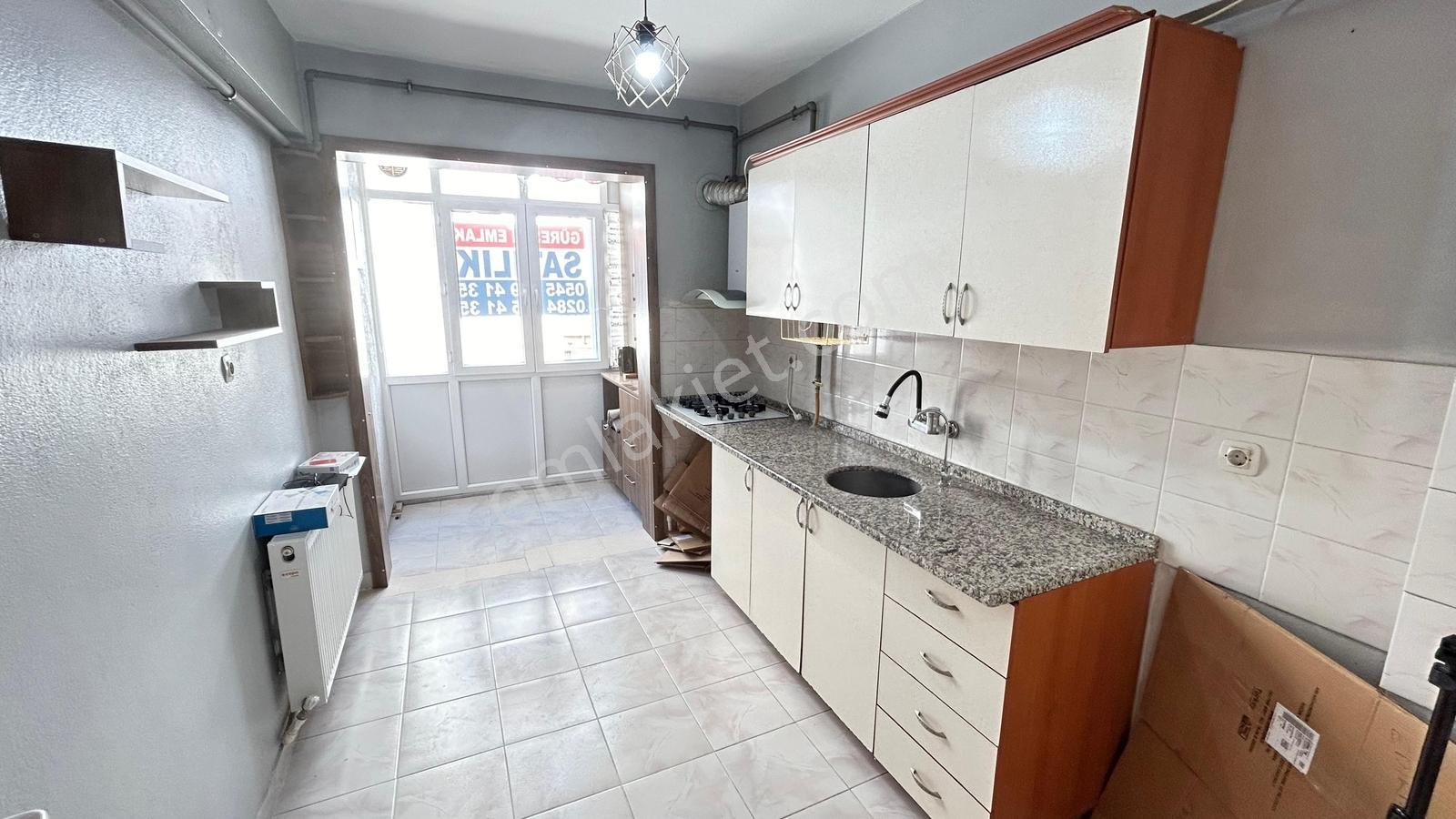 Ayşekadın Balta Otel Yakını Temiz ,bakımlı 2+1 Satılık Daire - Görsel 16