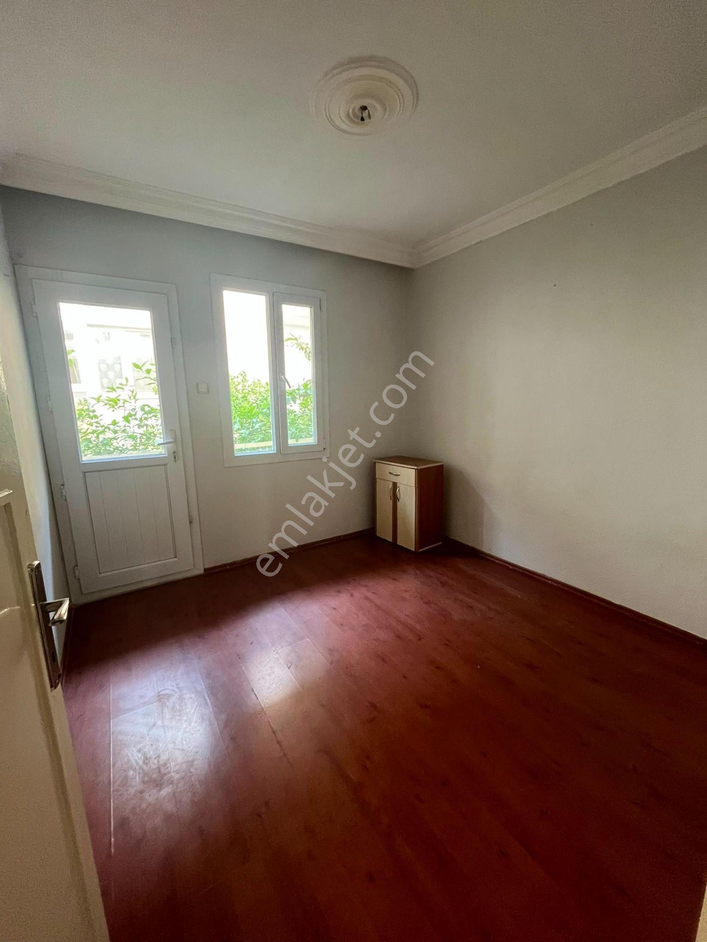 Buca Efeler Mah.de 2+1 90m2 Arakat Çift Balkonlu Daire - Görsel 14