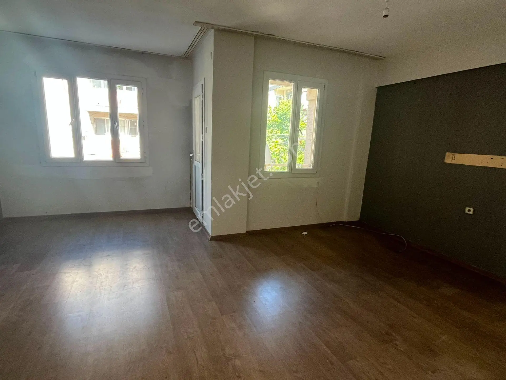 Buca Efeler Mah.de 2+1 90m2 Arakat Çift Balkonlu Daire - Görsel 5
