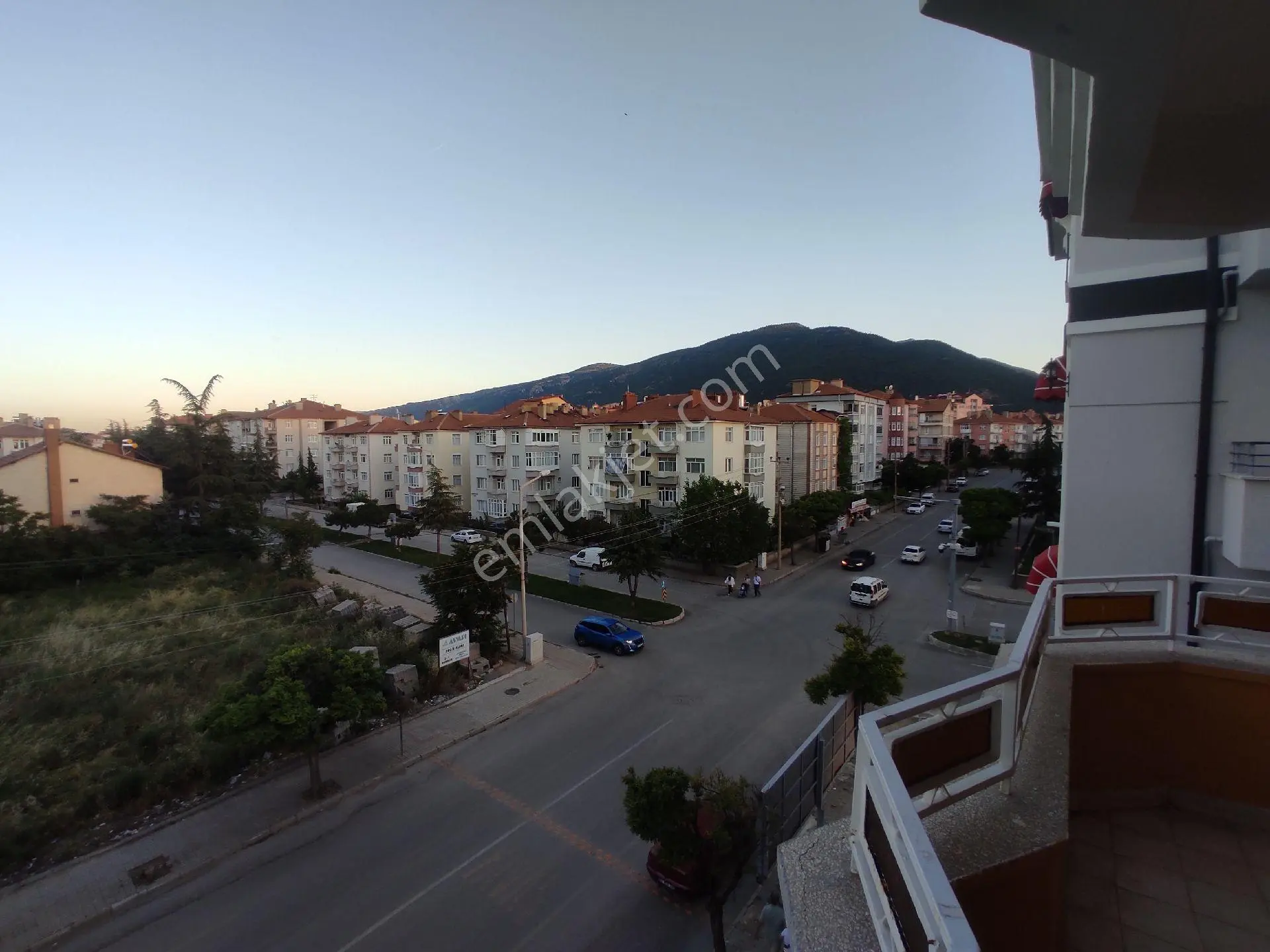 Hayal Emlak'tan Yeni Mahallede Kiralık Daire - Görsel 2